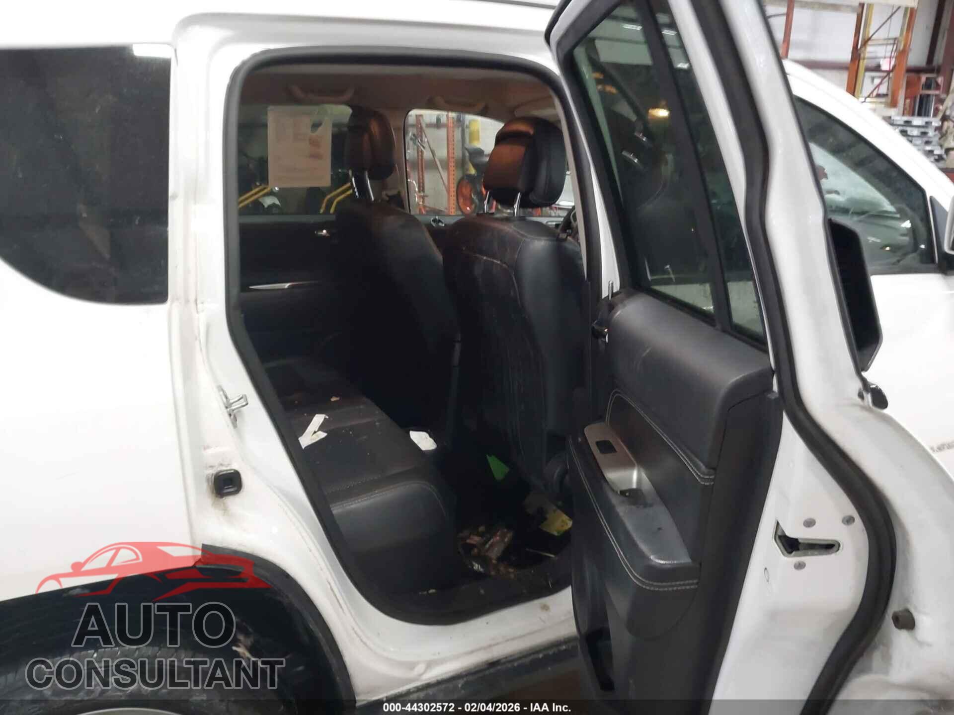 JEEP COMPASS 2015 - 1C4NJCEB3FD367832