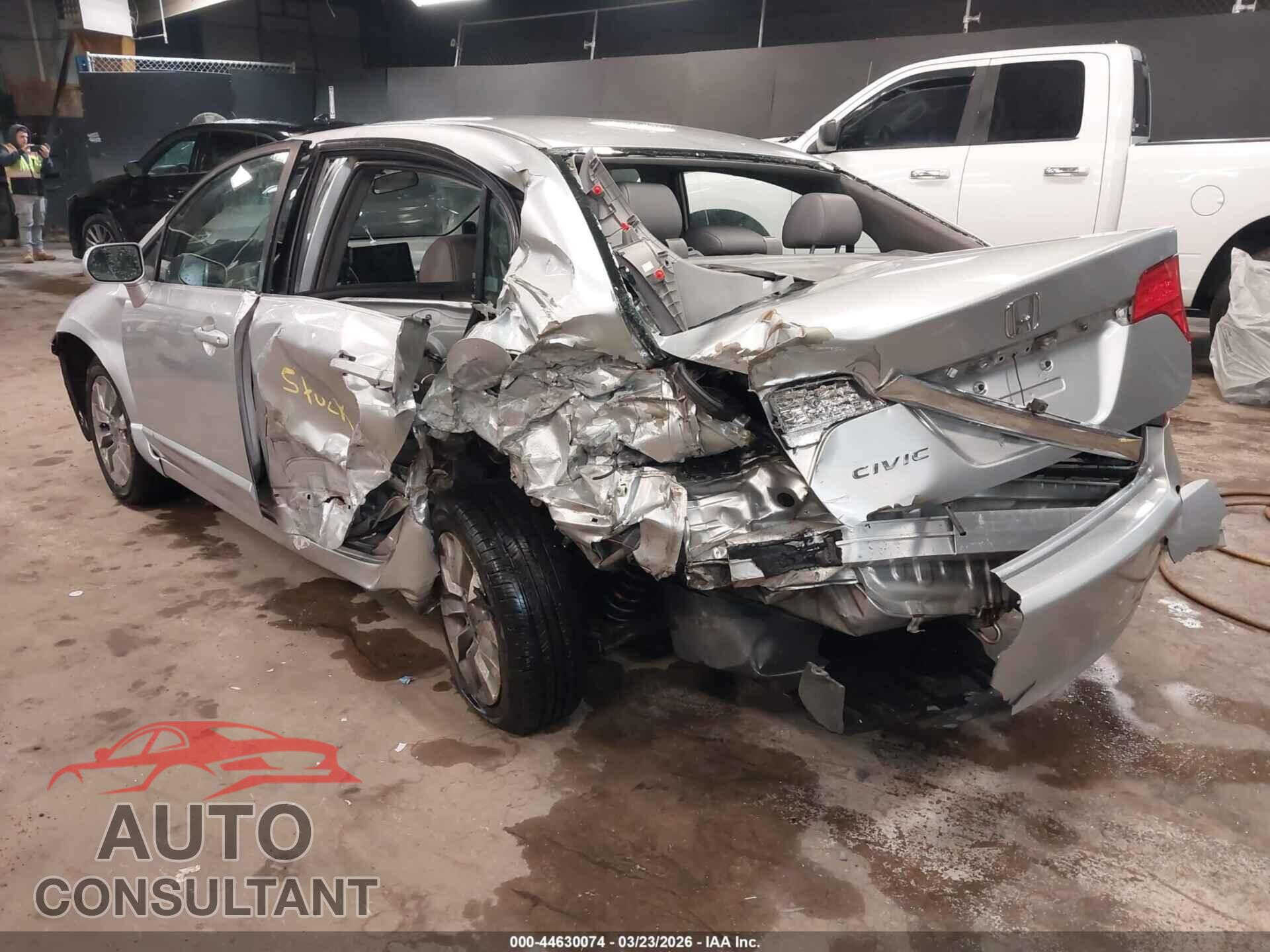 HONDA CIVIC 2011 - 19XFA1F94BE027859