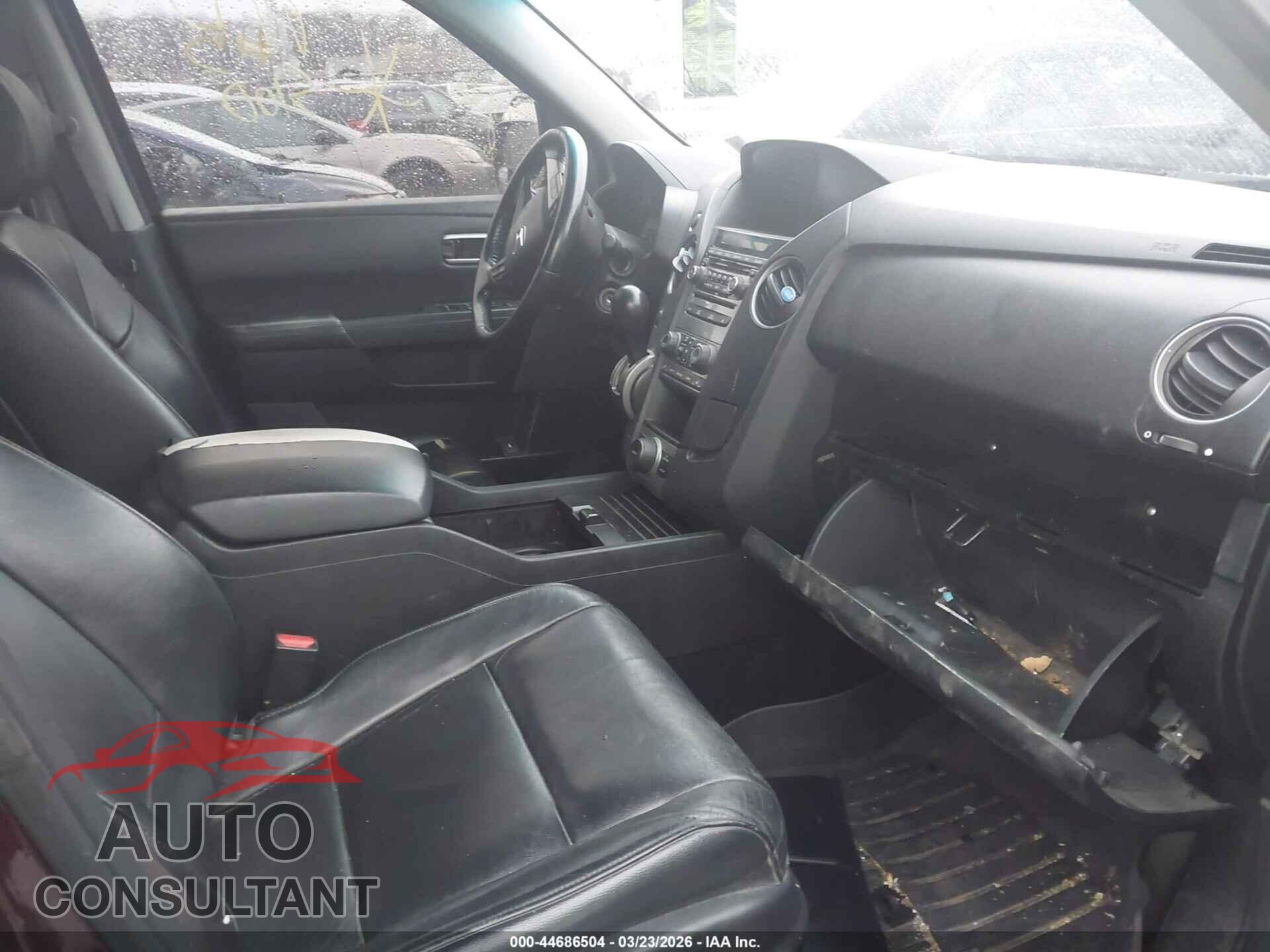 HONDA PILOT 2013 - 5FNYF4H69DB055359