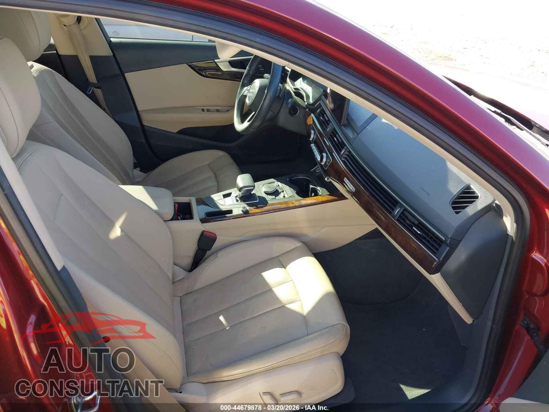 AUDI A4 2018 - WAUDNAF42JA054685