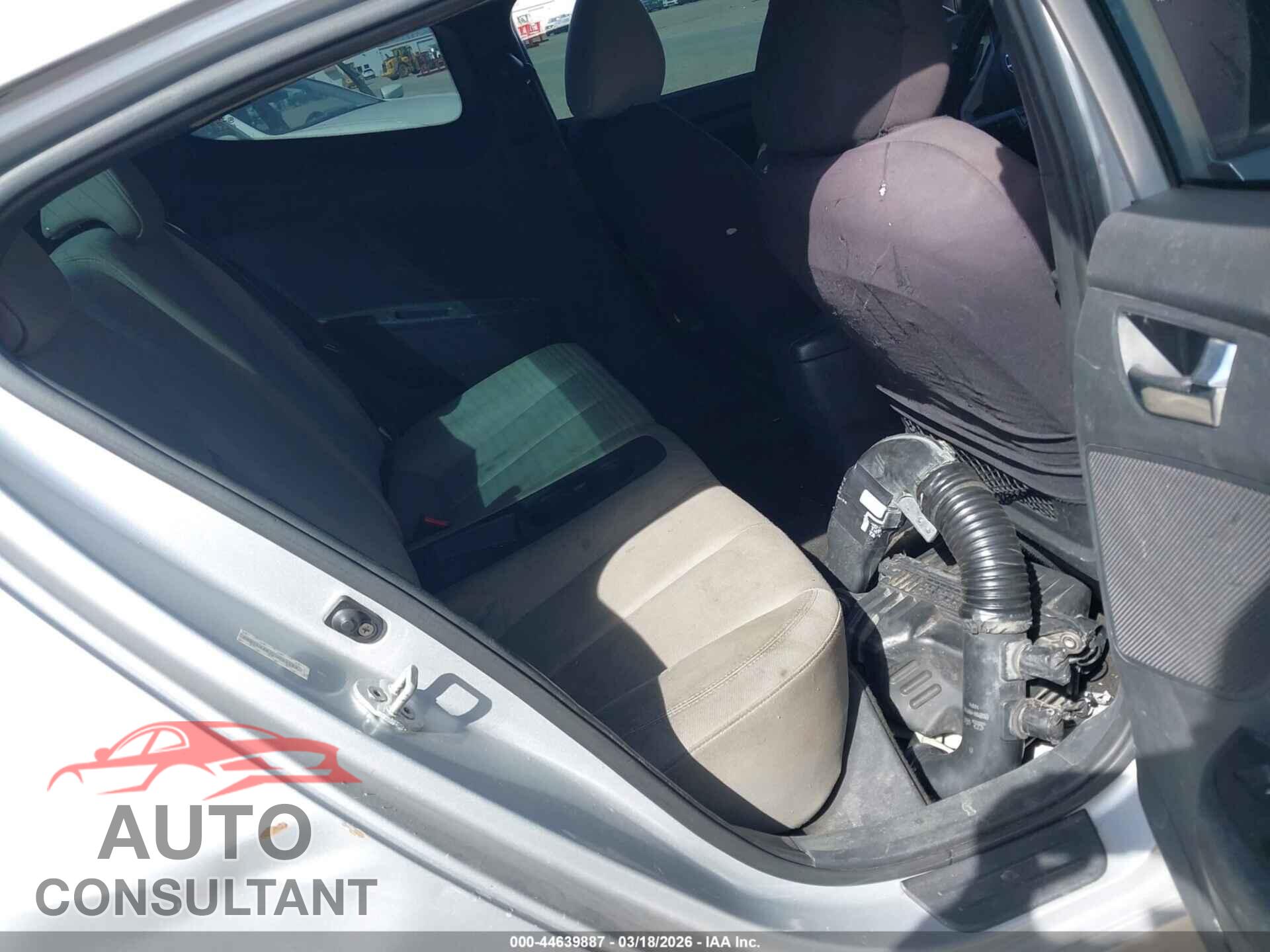 HYUNDAI VELOSTER 2012 - KMHTC6AD7CU021588