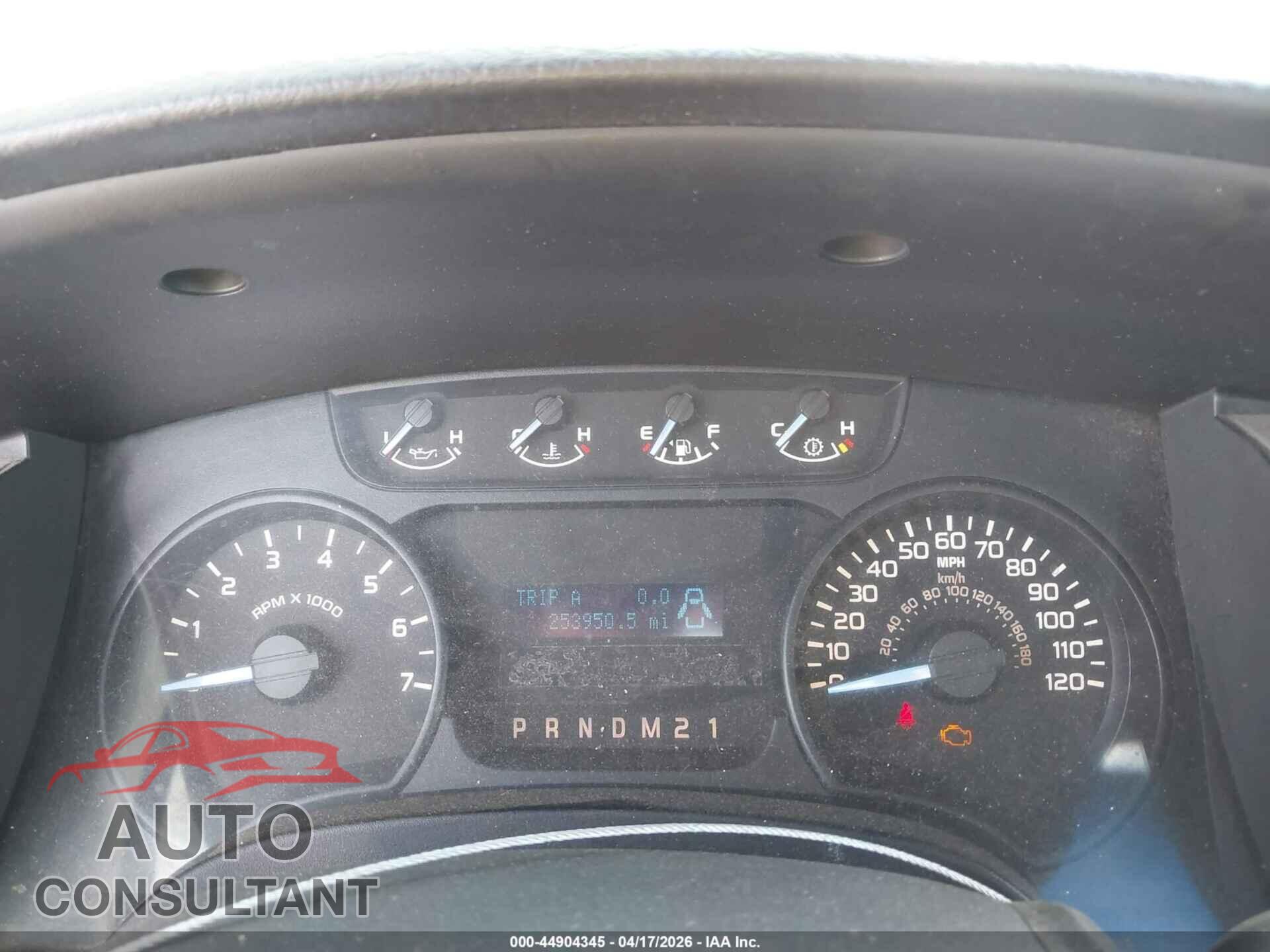 FORD F-150 2011 - 1FTMF1CM2BKD06077