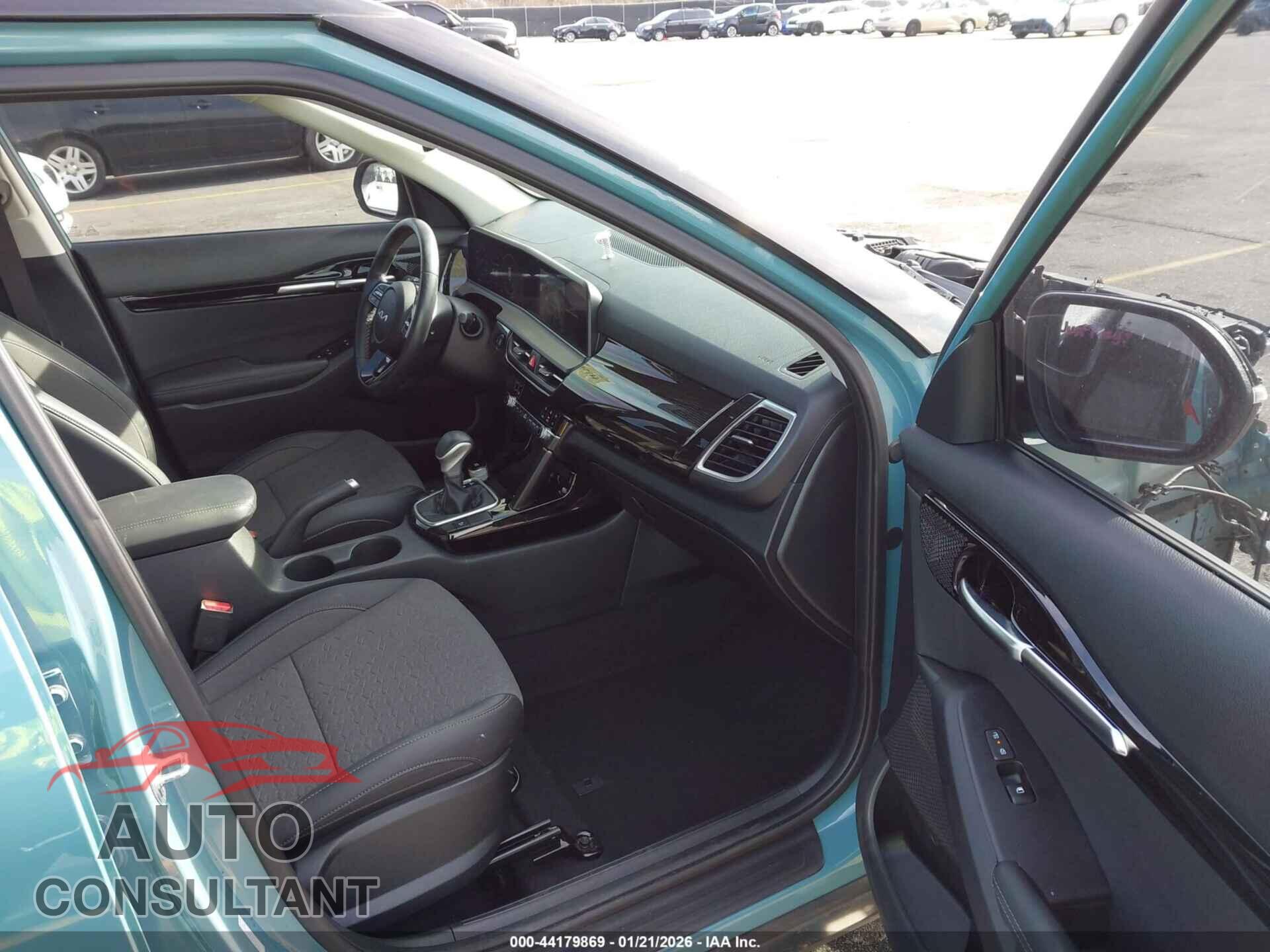 KIA SELTOS 2024 - KNDEU2AA2R7601217