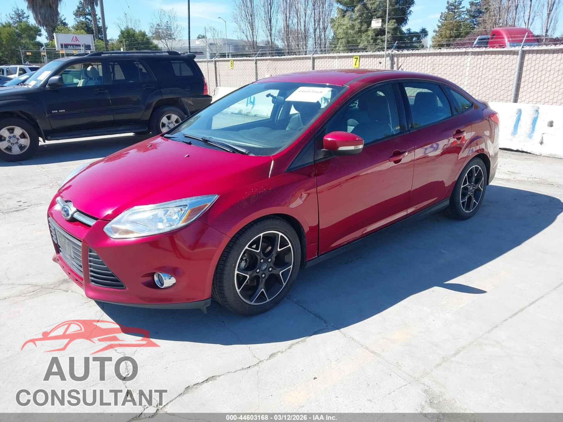 FORD FOCUS 2014 - 1FADP3F28EL341584