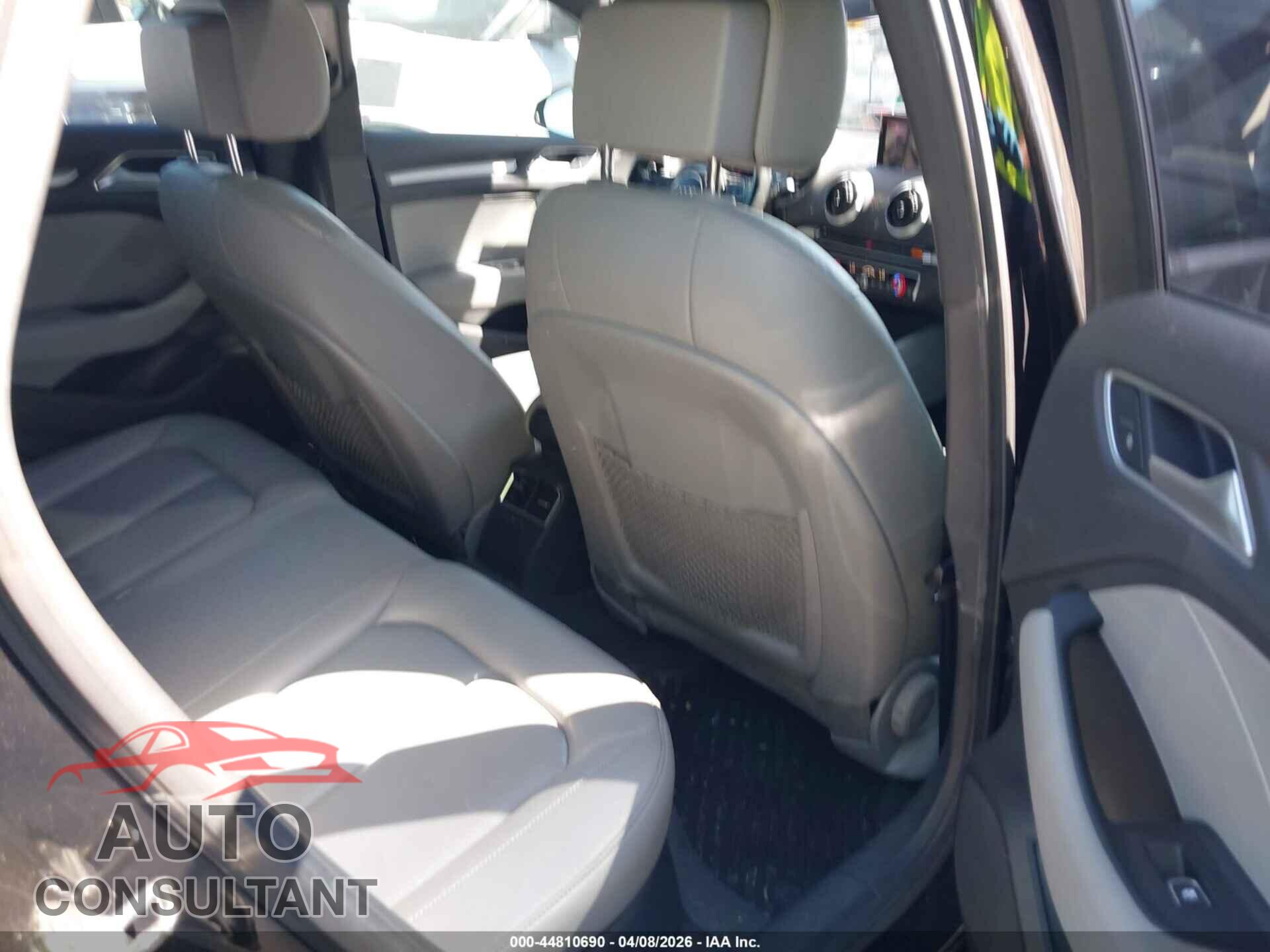 AUDI A3 2017 - WAUAUGFF8H1034574