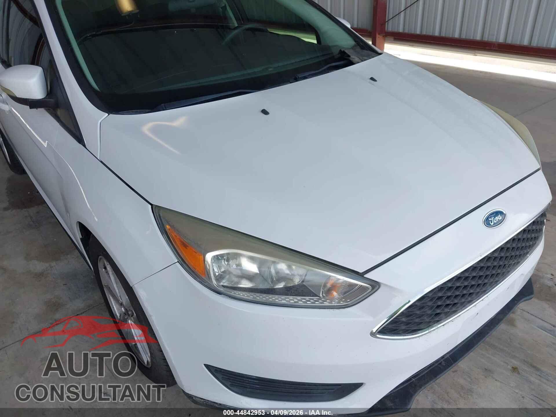 FORD FOCUS 2015 - 1FADP3K28FL315946