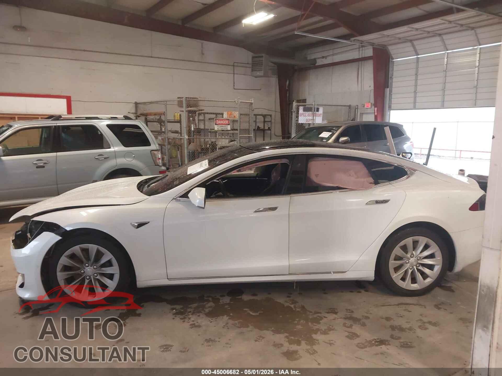 TESLA MODEL S 2017 - 5YJSA1E10HF186150