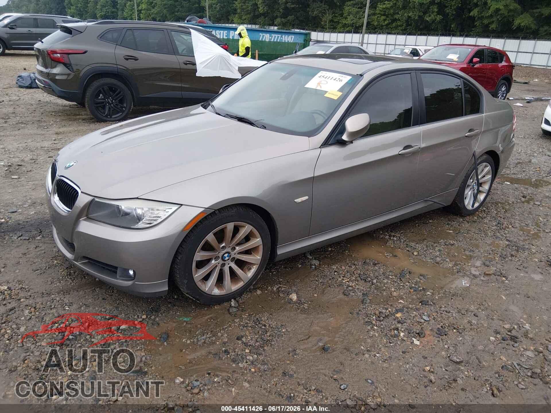 BMW 328I 2011 - WBAPH7G51BNM56190