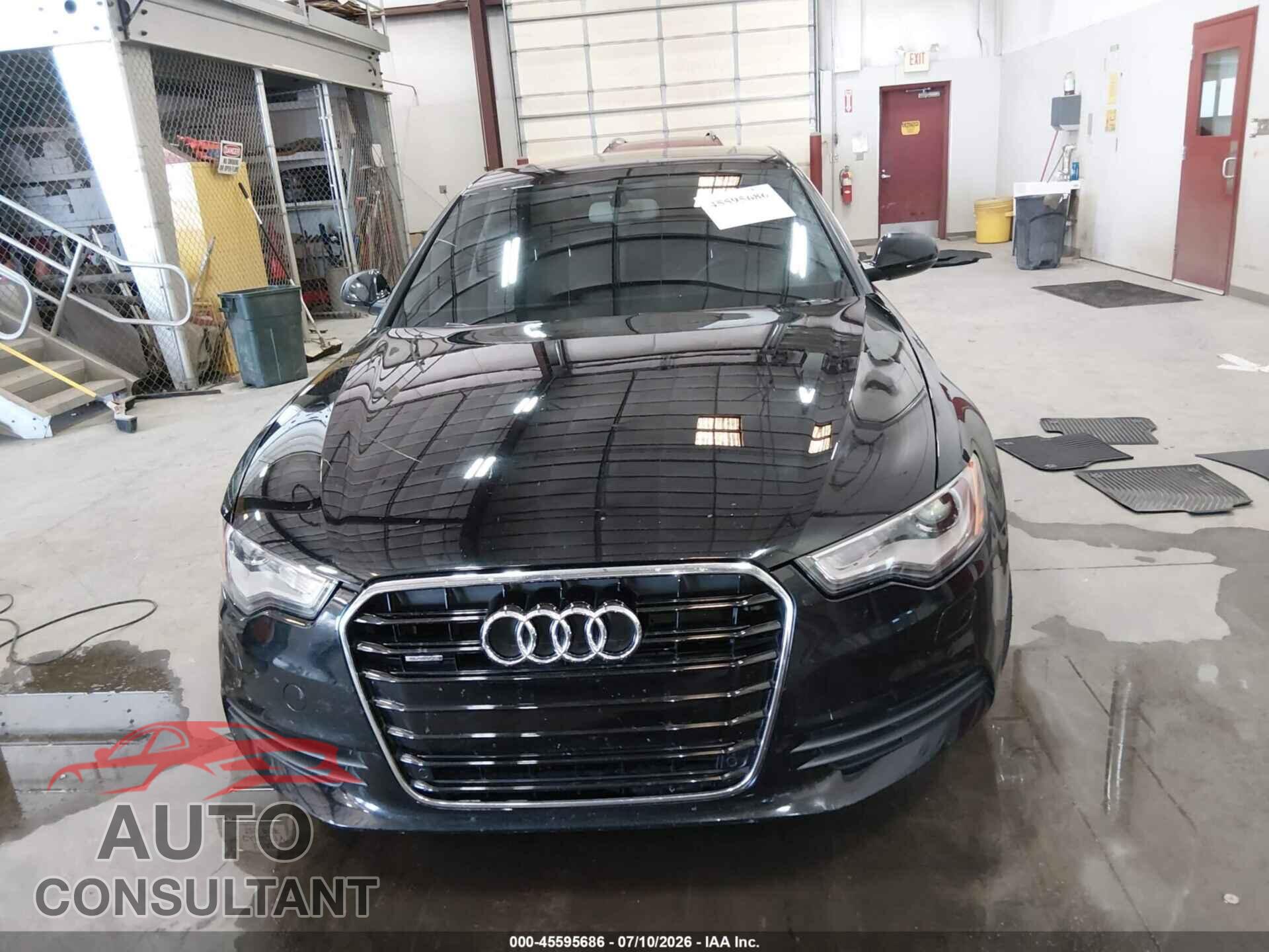 AUDI A6 2013 - WAUGFAFC8DN117903