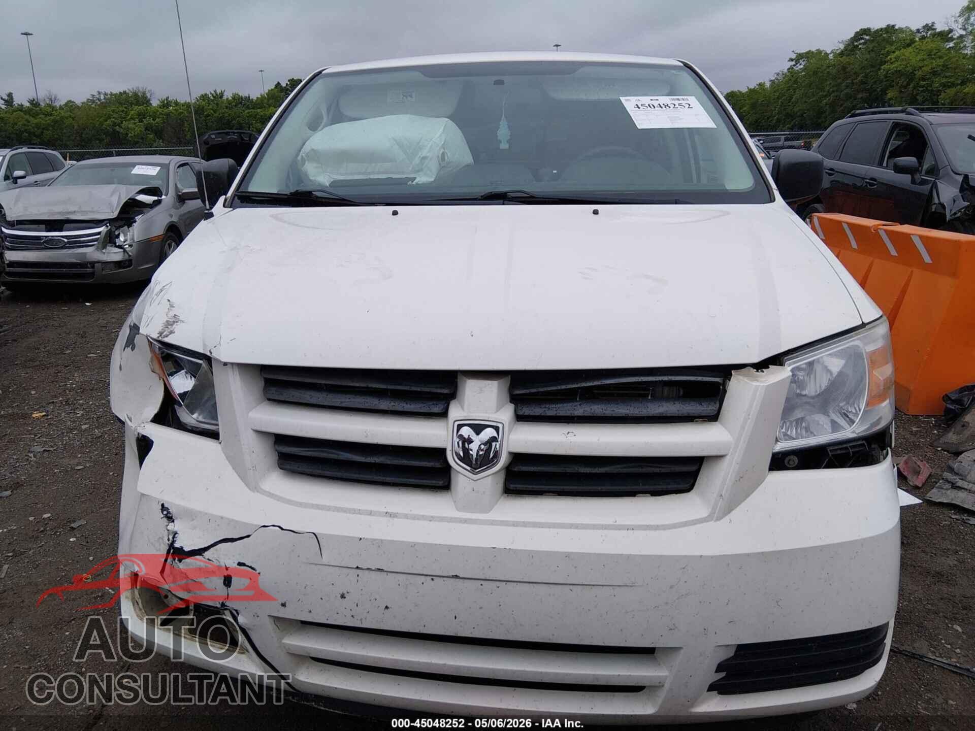 DODGE GRAND CARAVAN 2010 - 2D4RN4DE8AR192185