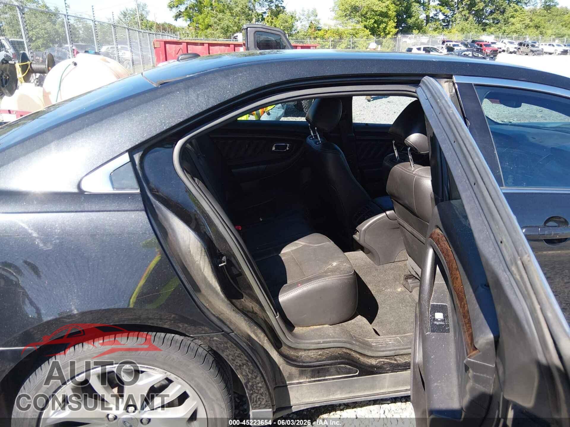 FORD TAURUS 2013 - 1FAHP2F83DG154308