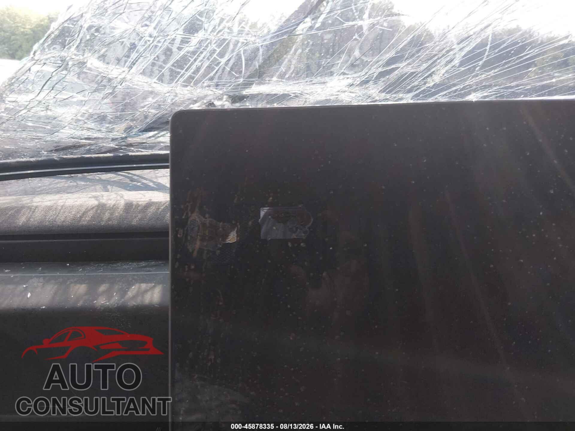 TESLA MODEL 3 2024 - 5YJ3E1EAXRF772462
