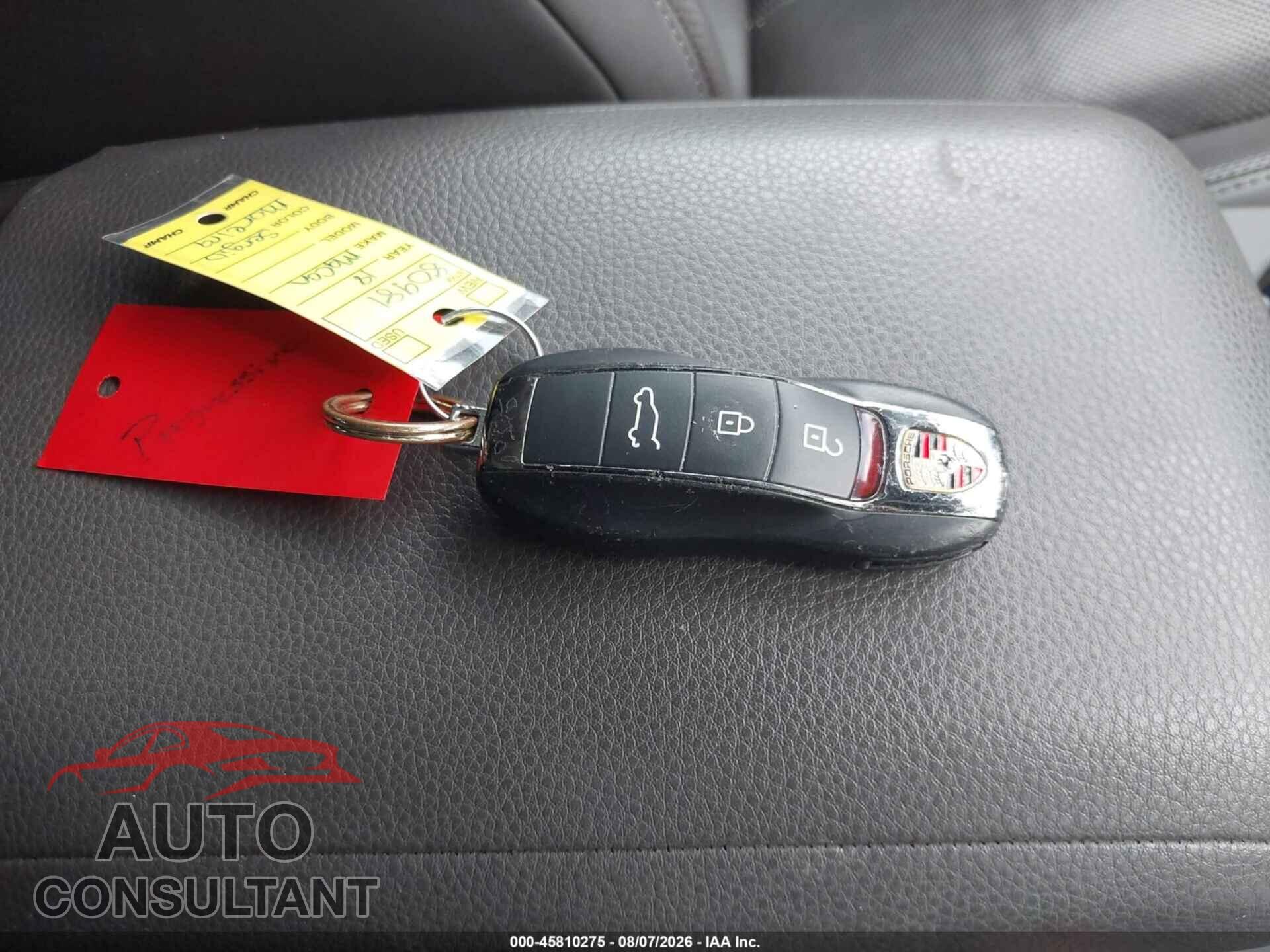 PORSCHE MACAN 2018 - WP1AA2A50JLB21701