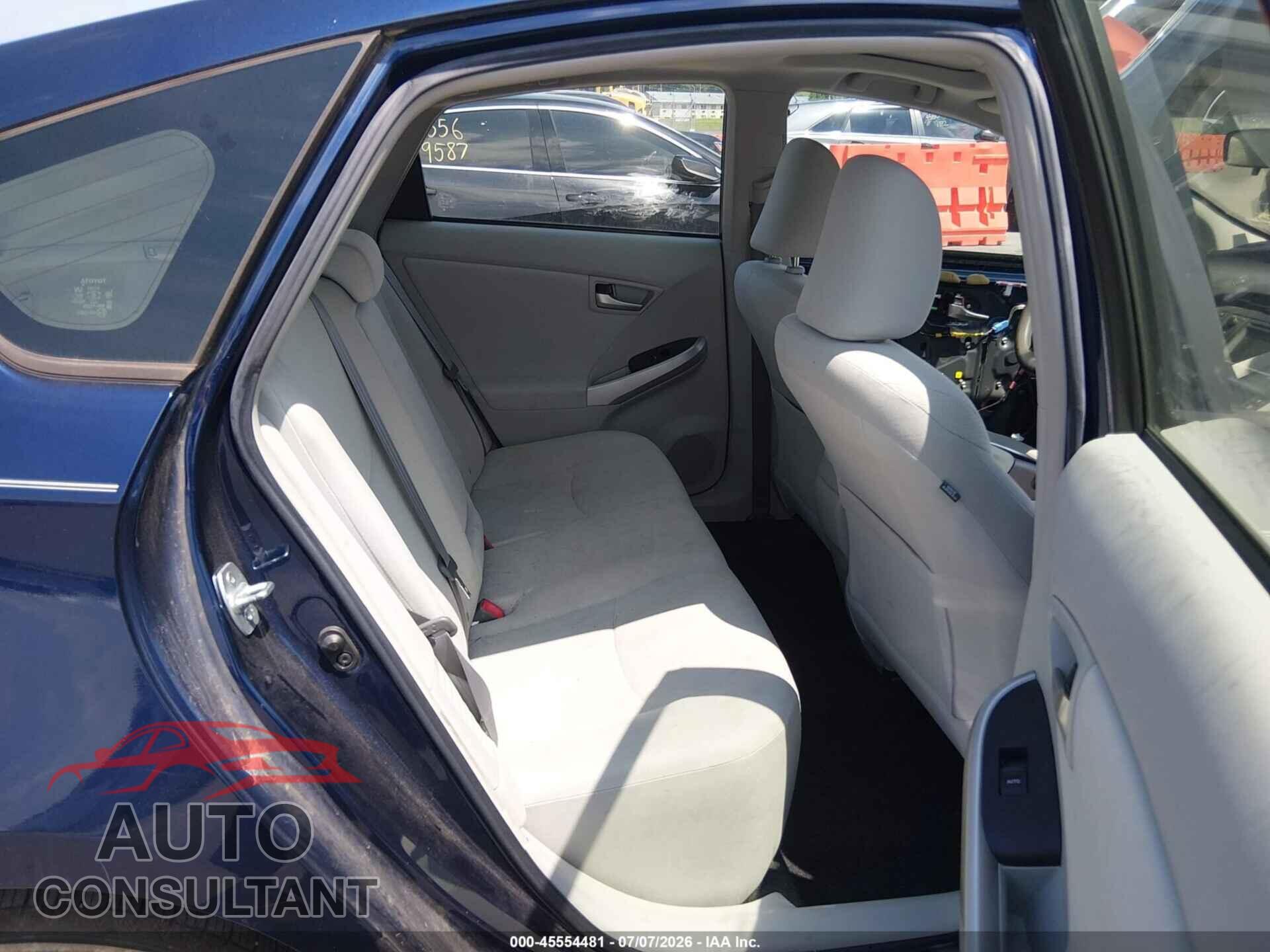 TOYOTA PRIUS 2013 - JTDKN3DU5D1623932