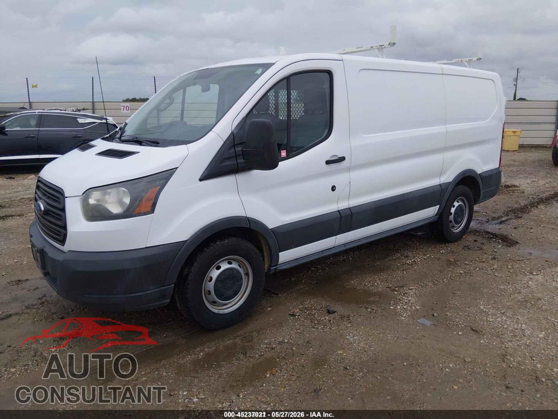 FORD TRANSIT-150 2015 - 1FTNE1YM5FKB30132