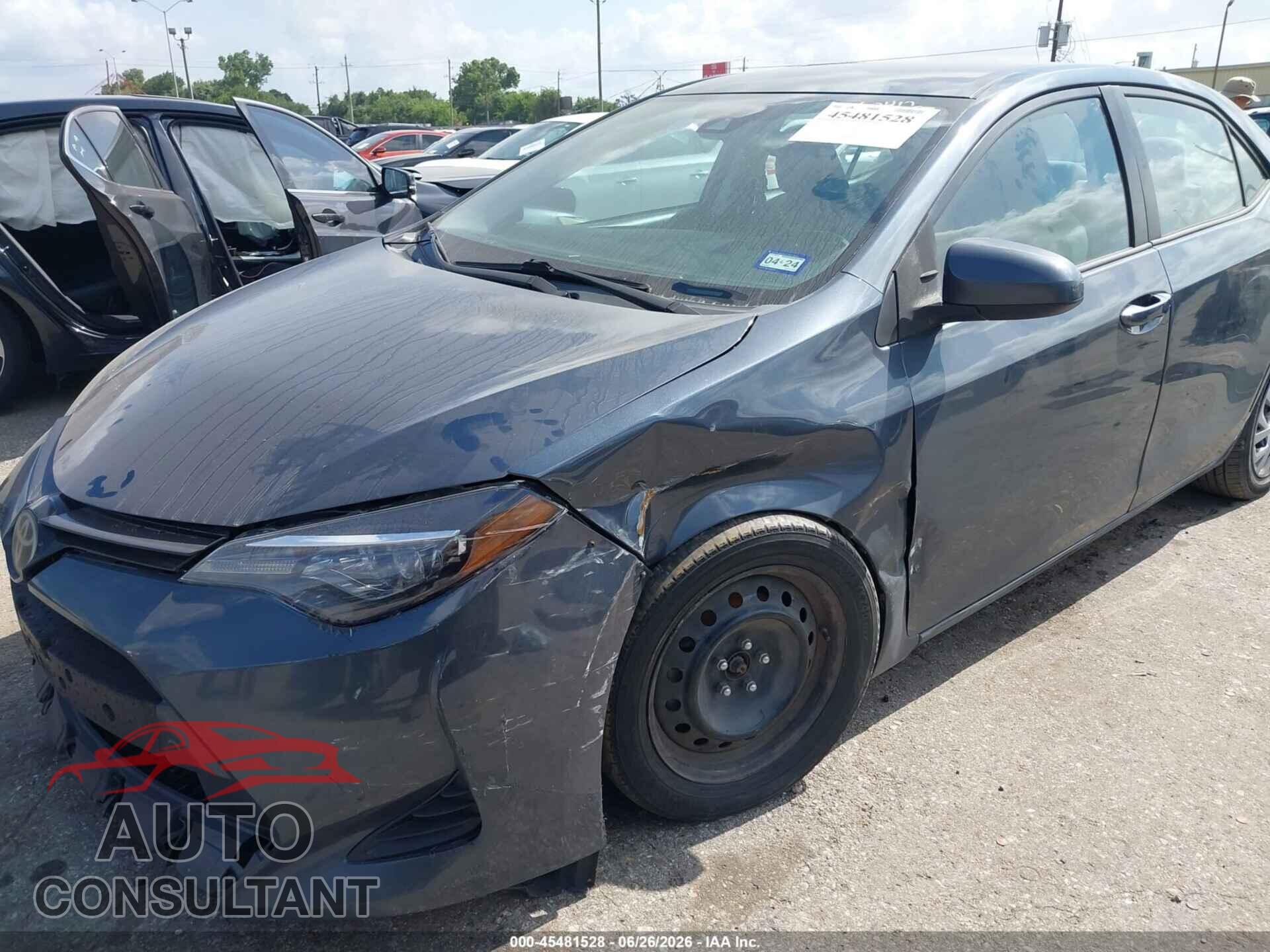 TOYOTA COROLLA 2017 - 5YFBURHE2HP711105