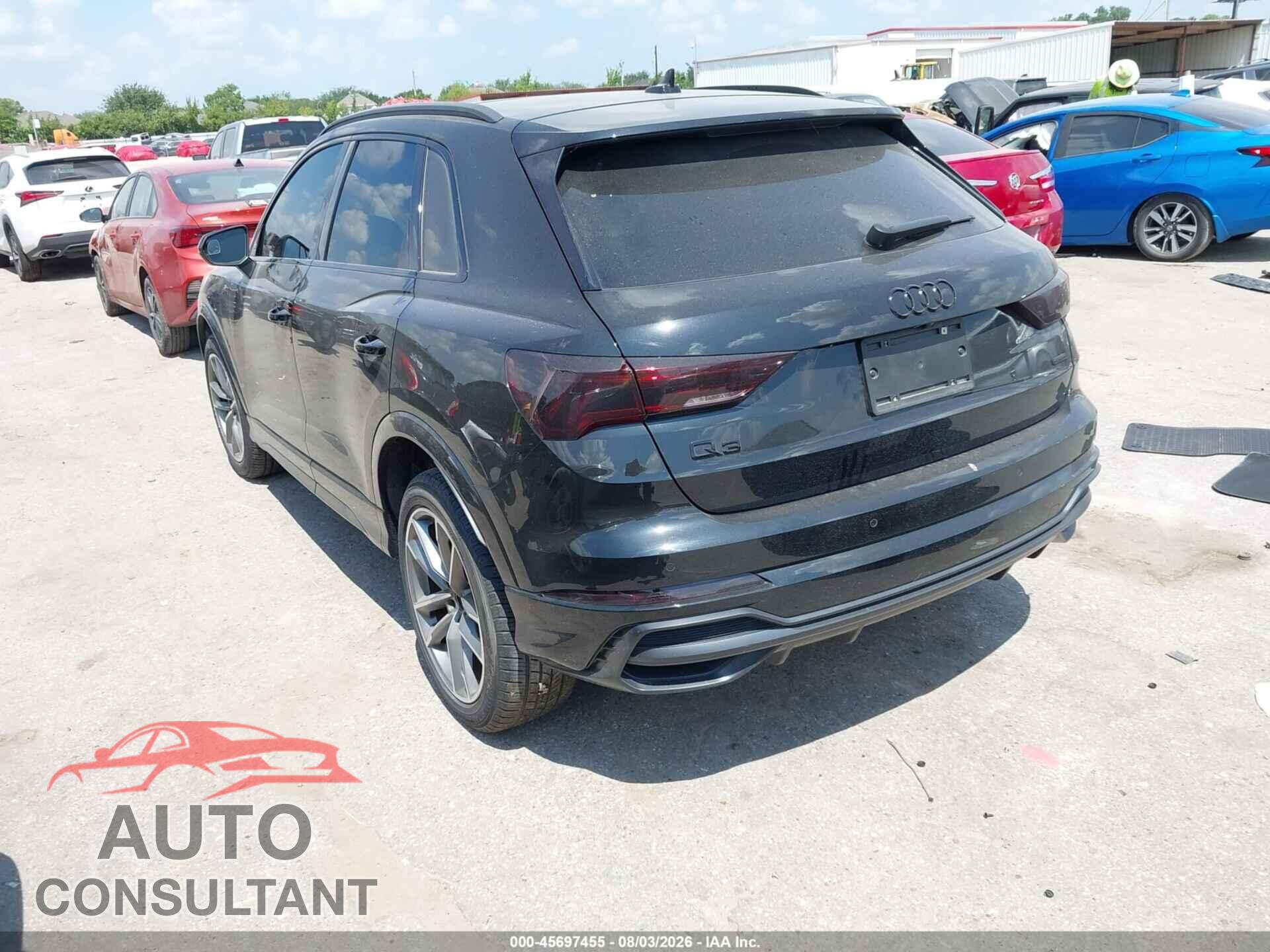 AUDI Q3 2021 - WA1DECF38M1060026