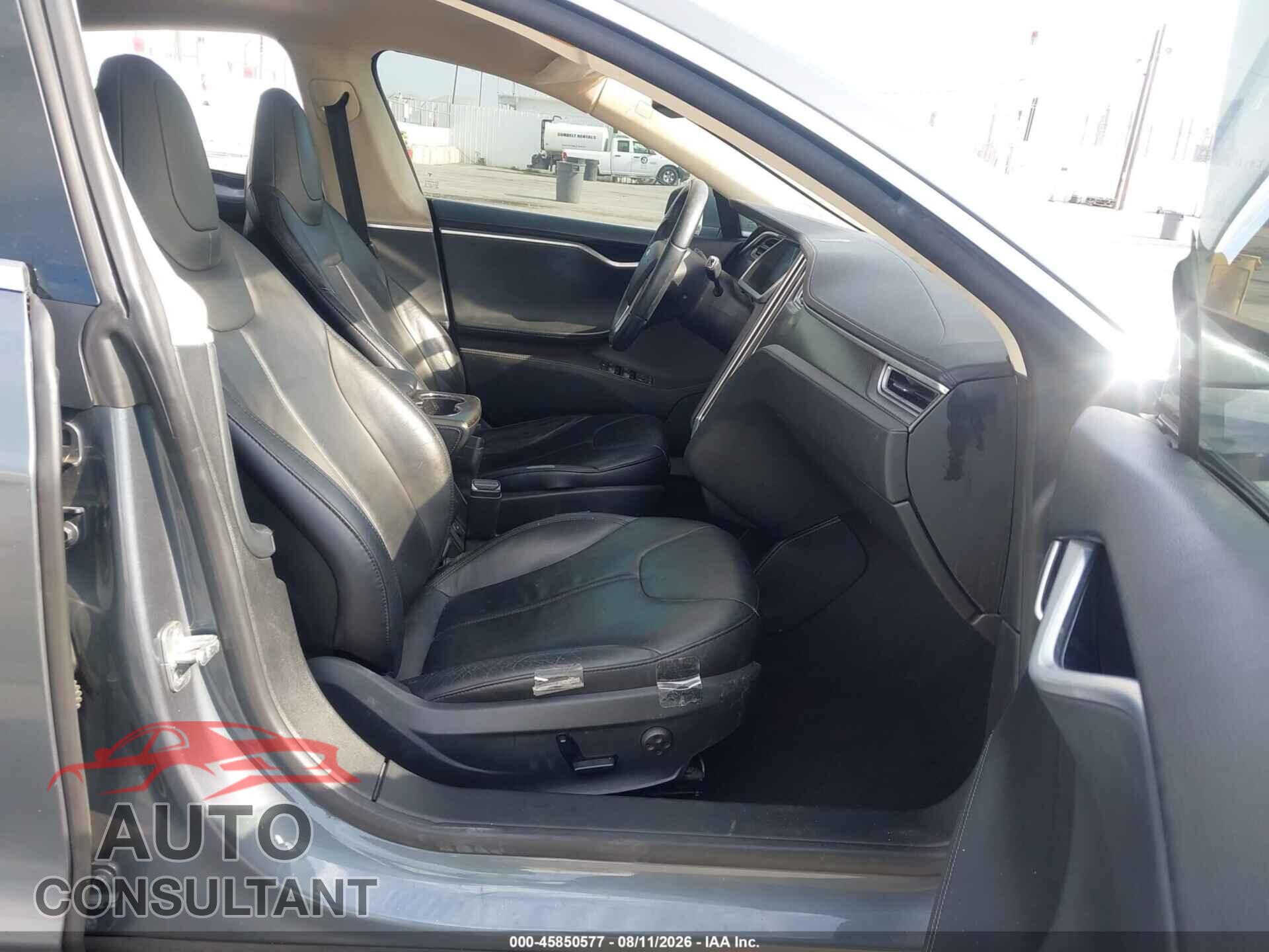 TESLA MODEL S 2013 - 5YJSA1CG1DFP27255
