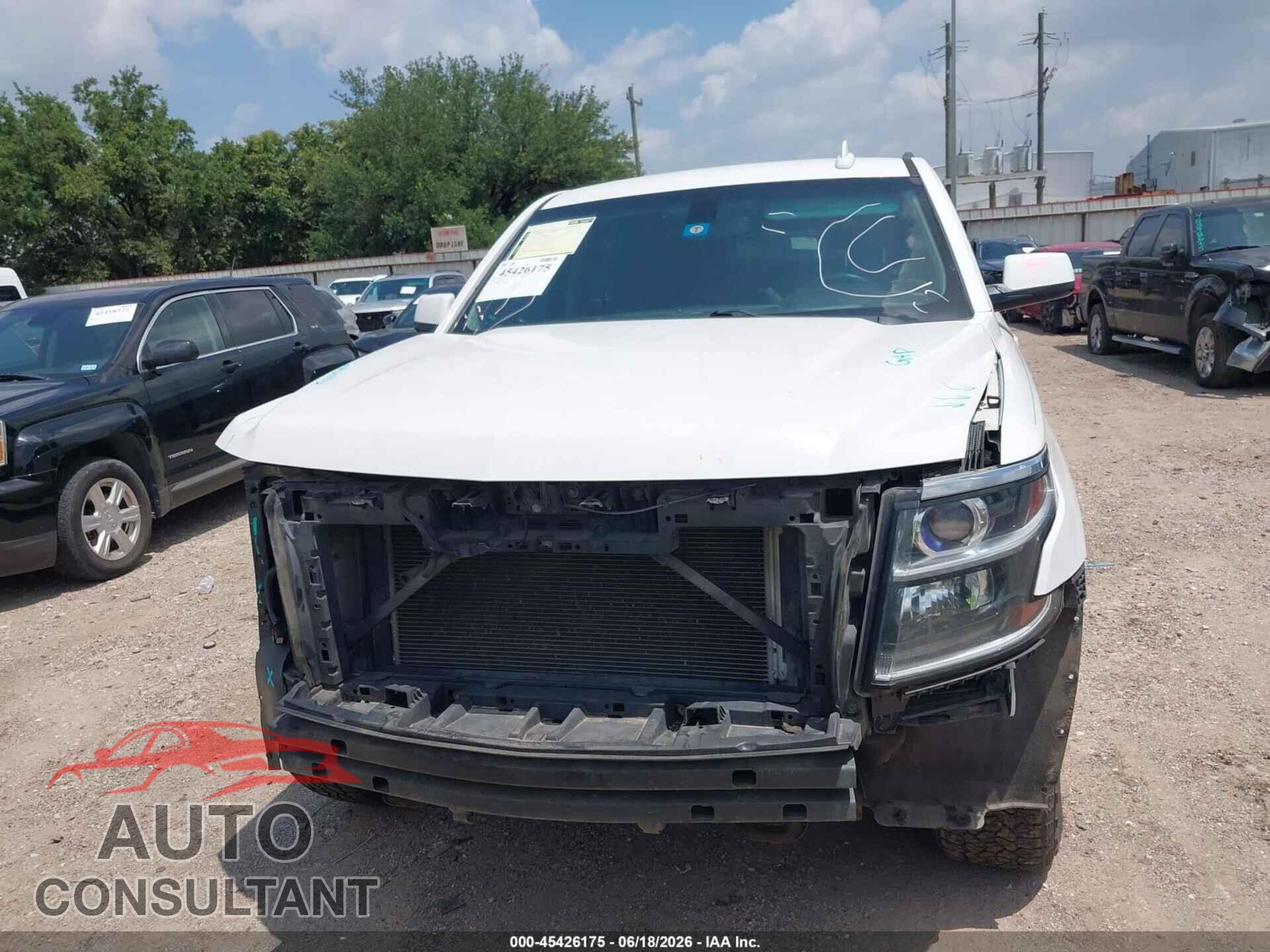 CHEVROLET TAHOE 2015 - 1GNSCAKC6FR696131