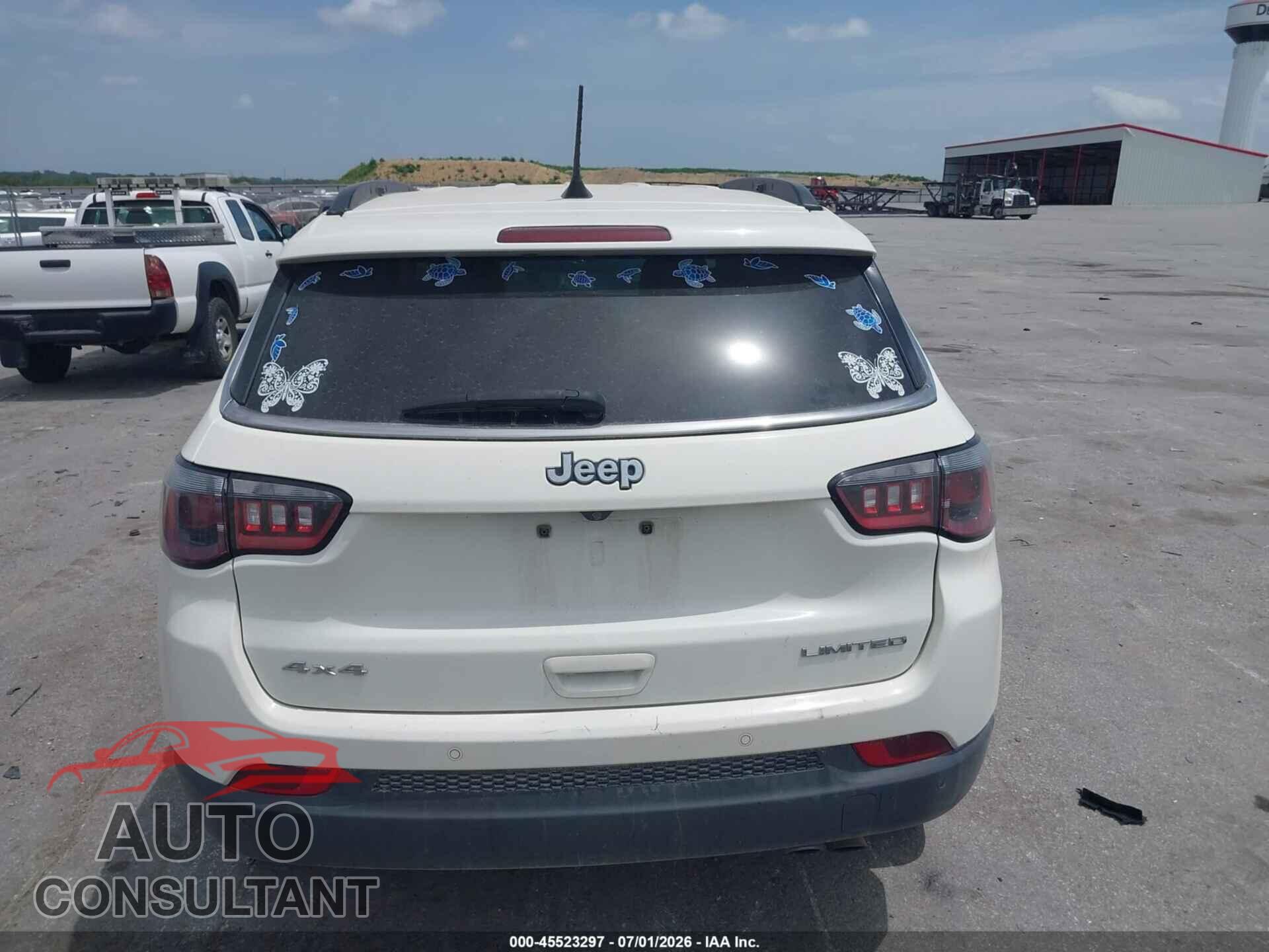 JEEP COMPASS 2021 - 3C4NJDCB4MT520427