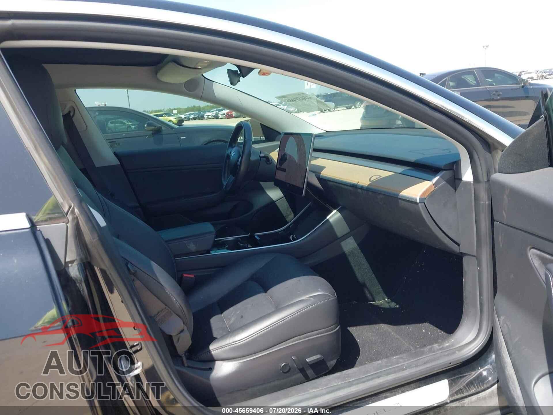 TESLA MODEL 3 2018 - 5YJ3E1EA2JF044946