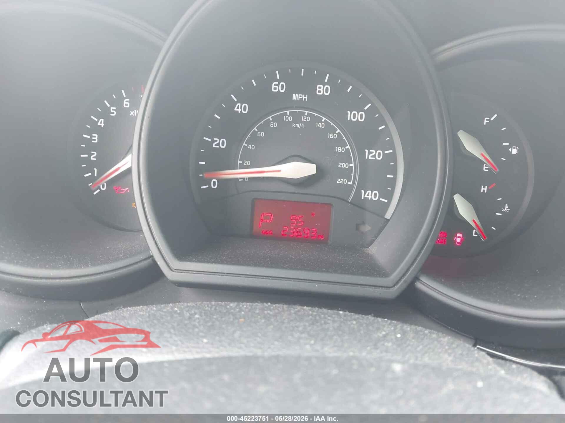 KIA RIO 2017 - KNADN4A34H6007686