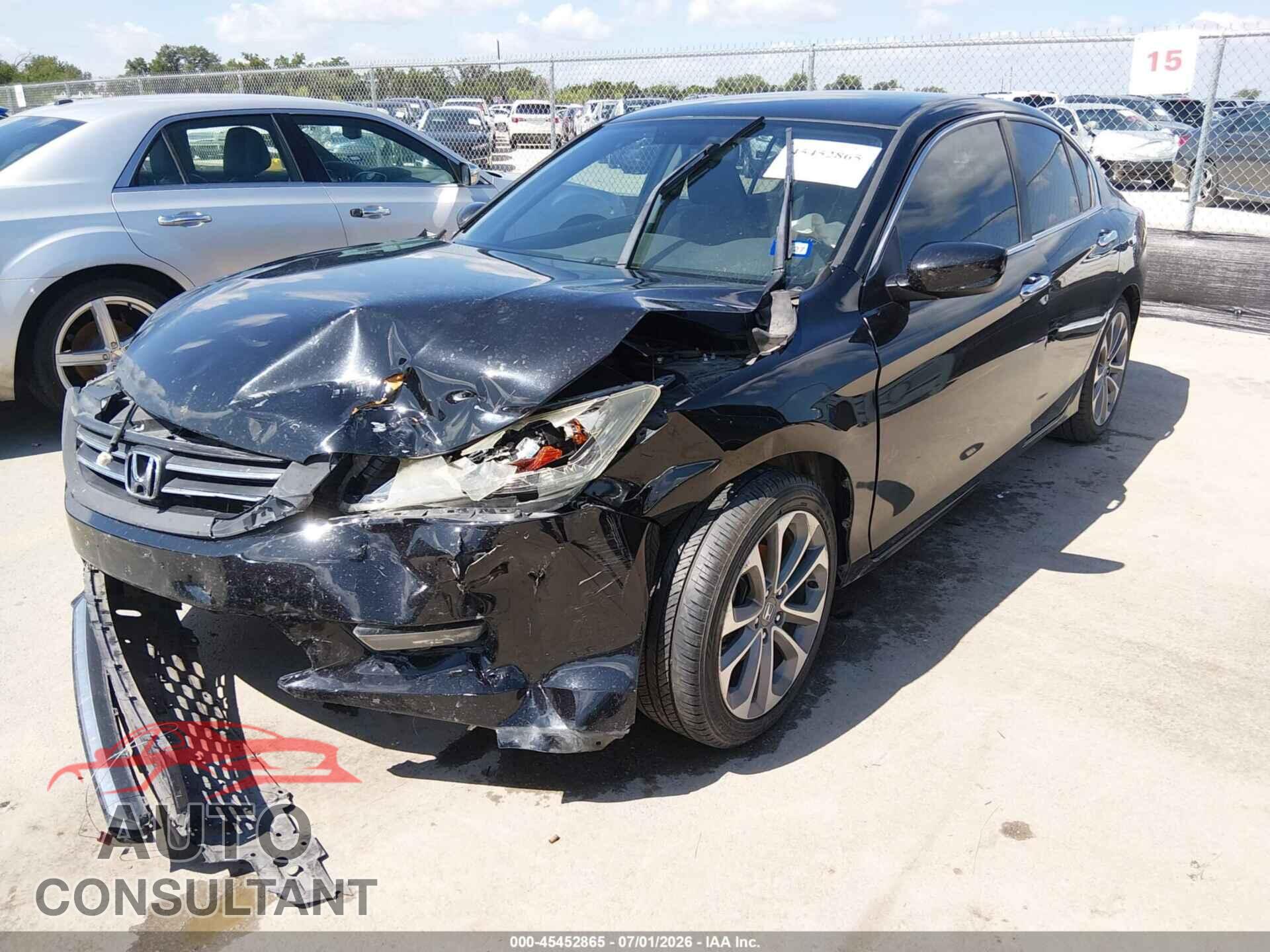 HONDA ACCORD 2015 - 1HGCR2E50FA044376