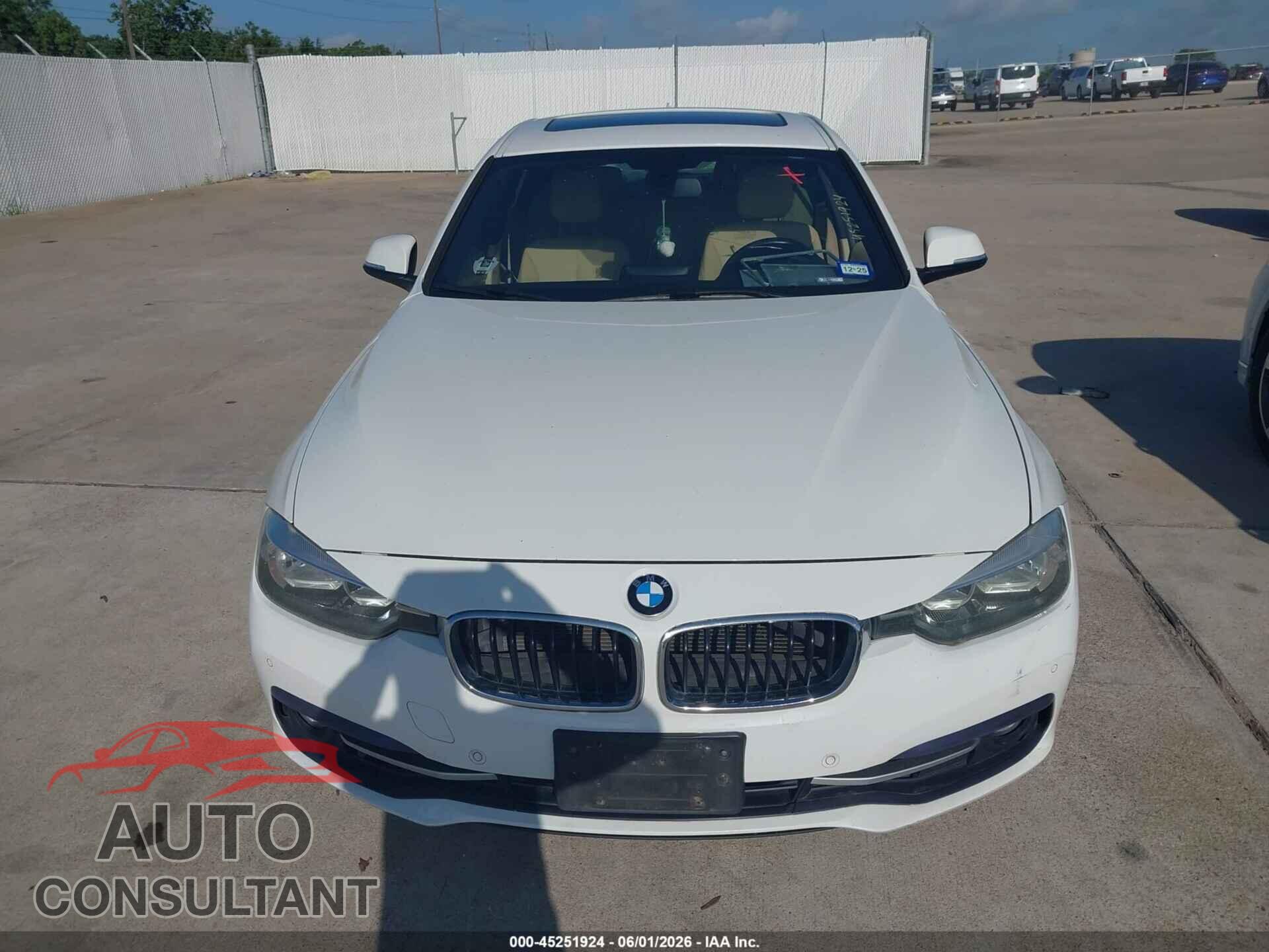 BMW 328I 2016 - WBA8E9G59GNU29092