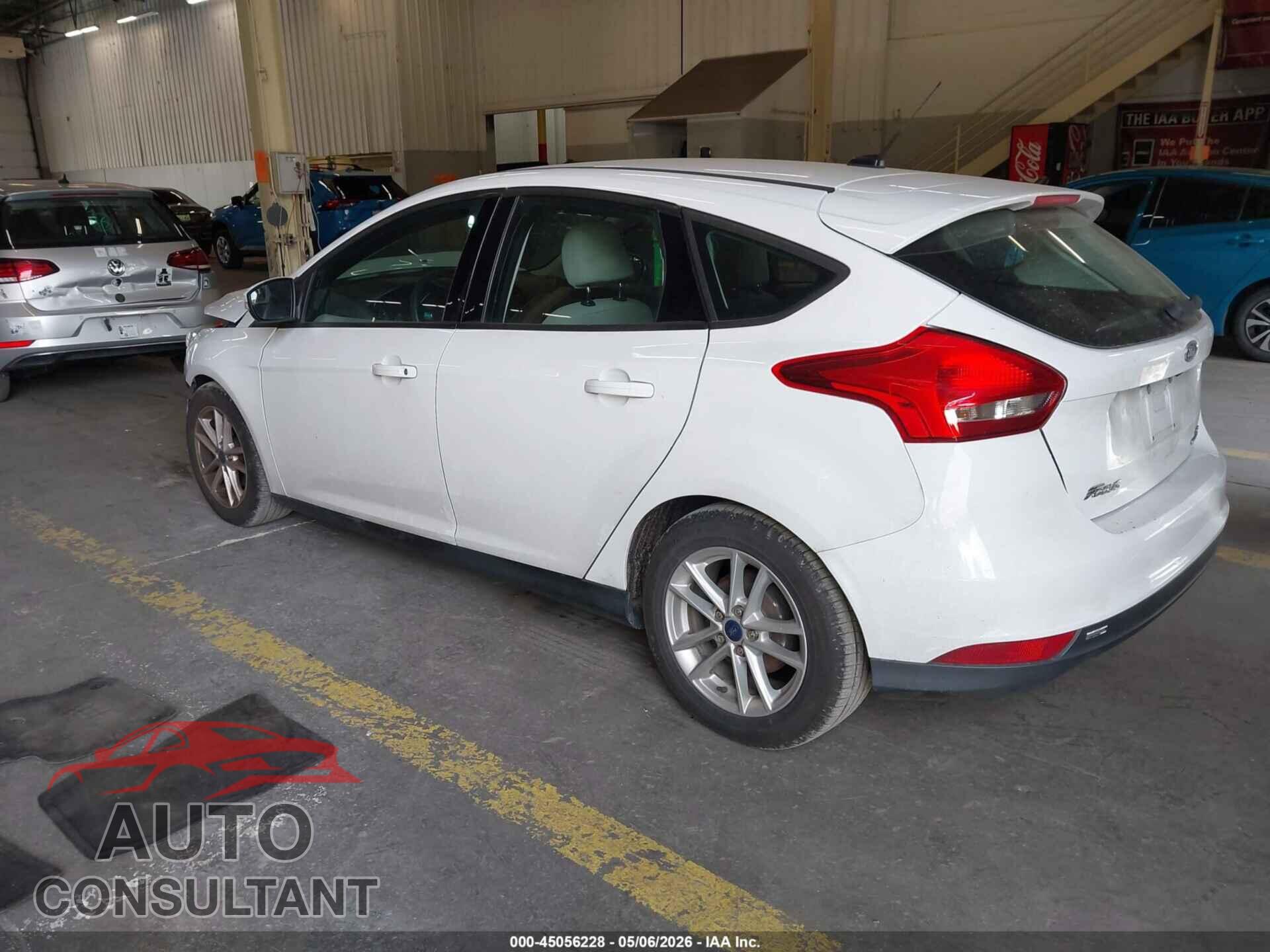 FORD FOCUS 2016 - 1FADP3K22GL270701