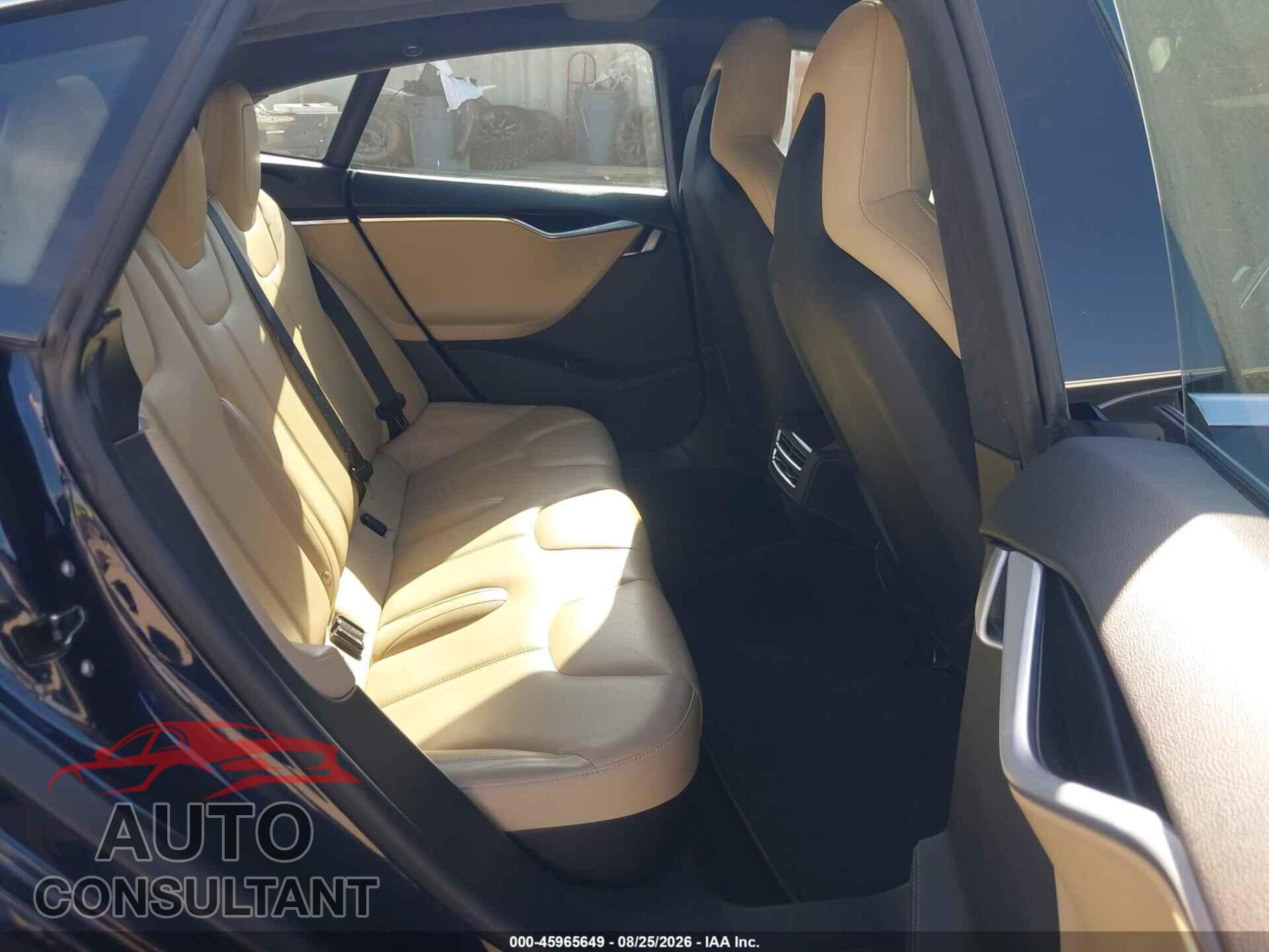 TESLA MODEL S 2015 - 5YJSA1H43FF084246