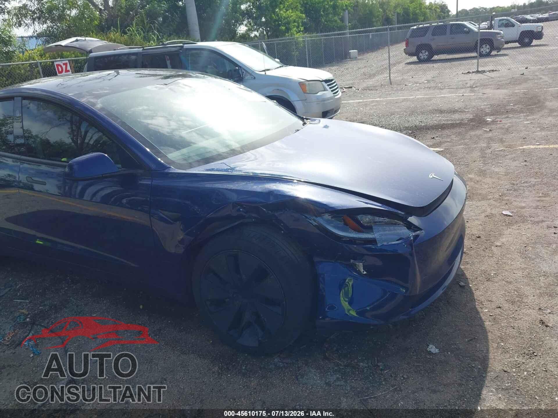 TESLA MODEL 3 2025 - 5YJ3E1EA7SF010213