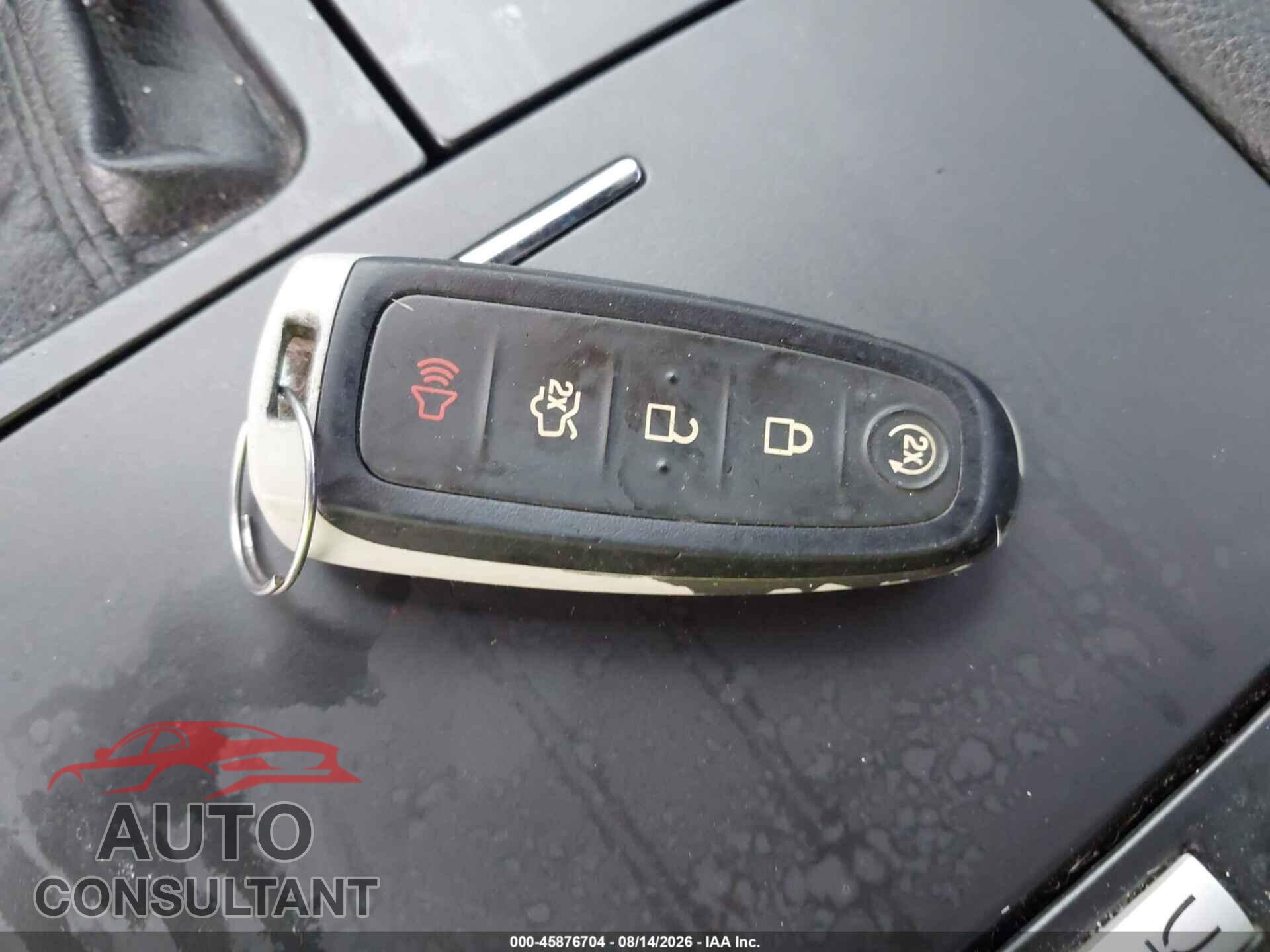 FORD TAURUS 2015 - 1FAHP2E87FG206365