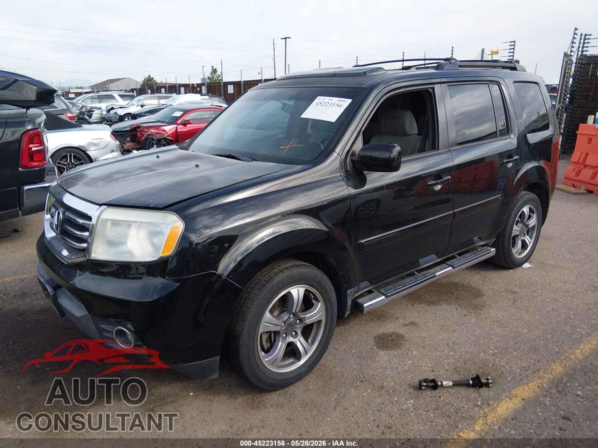 HONDA PILOT 2015 - 5FNYF3H33FB007634