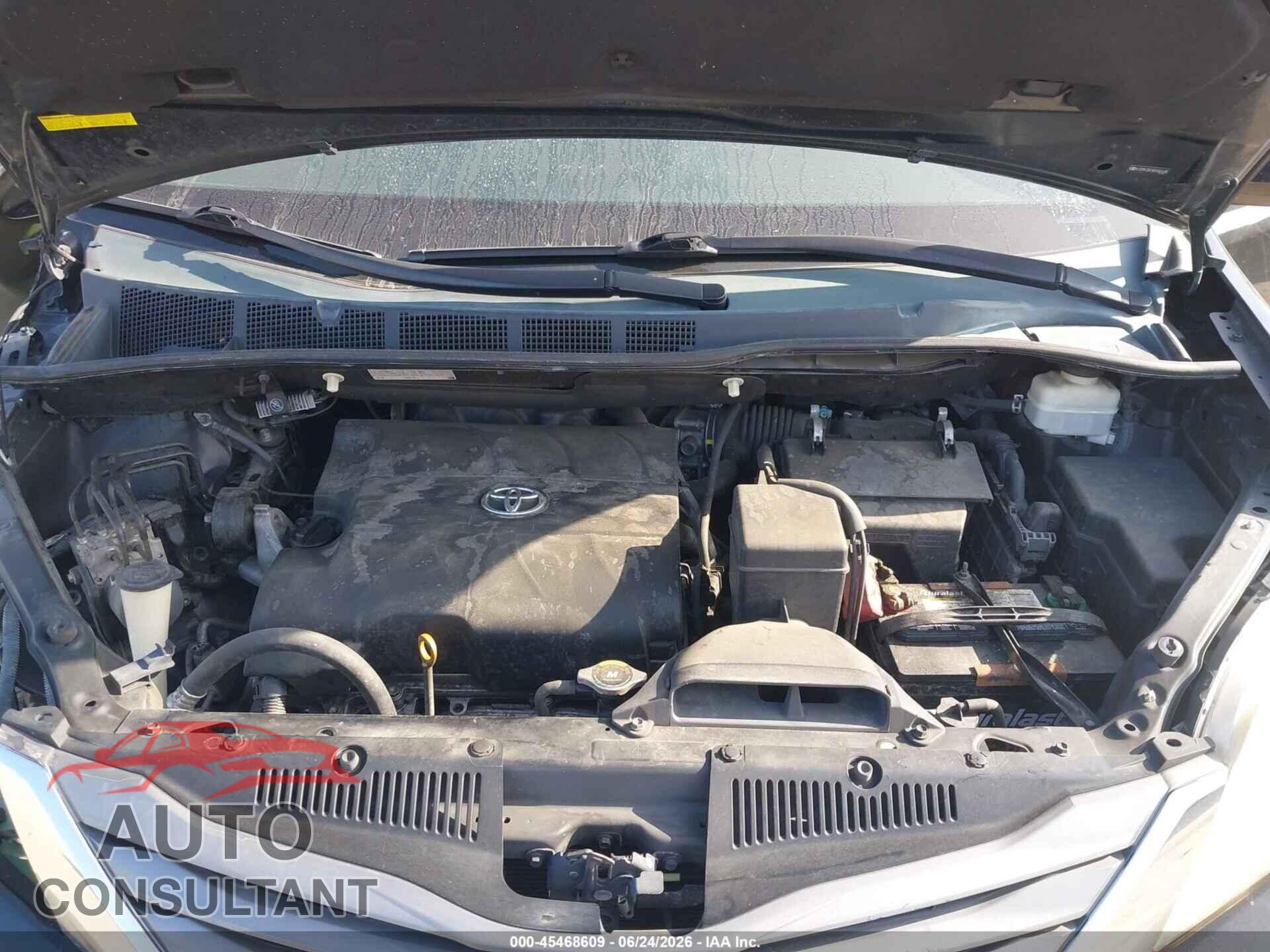 TOYOTA SIENNA 2011 - 5TDYK3DC4BS065498