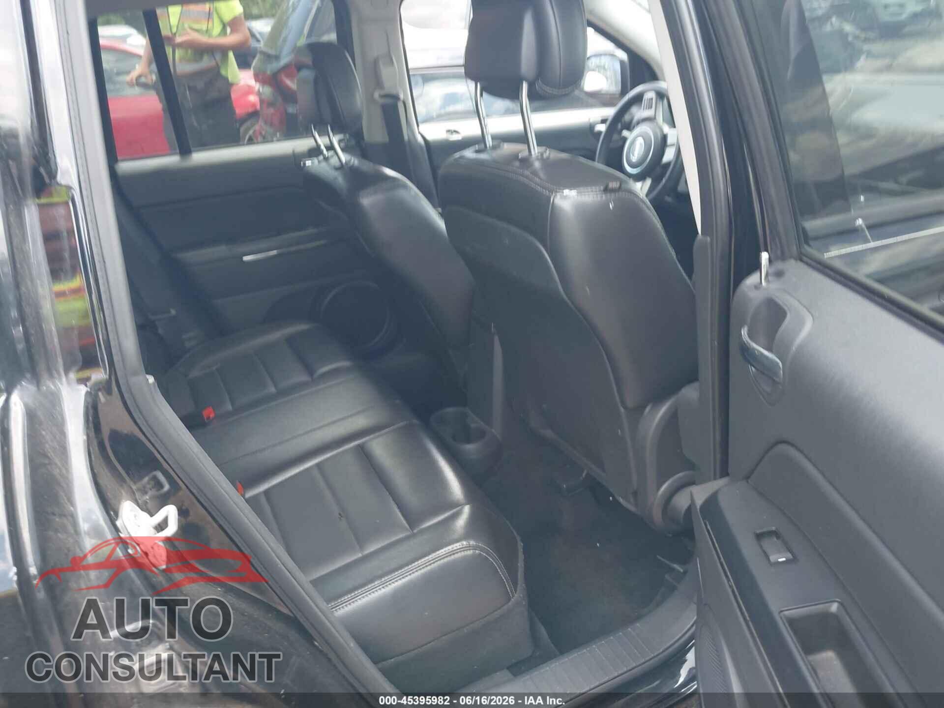 JEEP COMPASS 2012 - 1C4NJDCB3CD683509