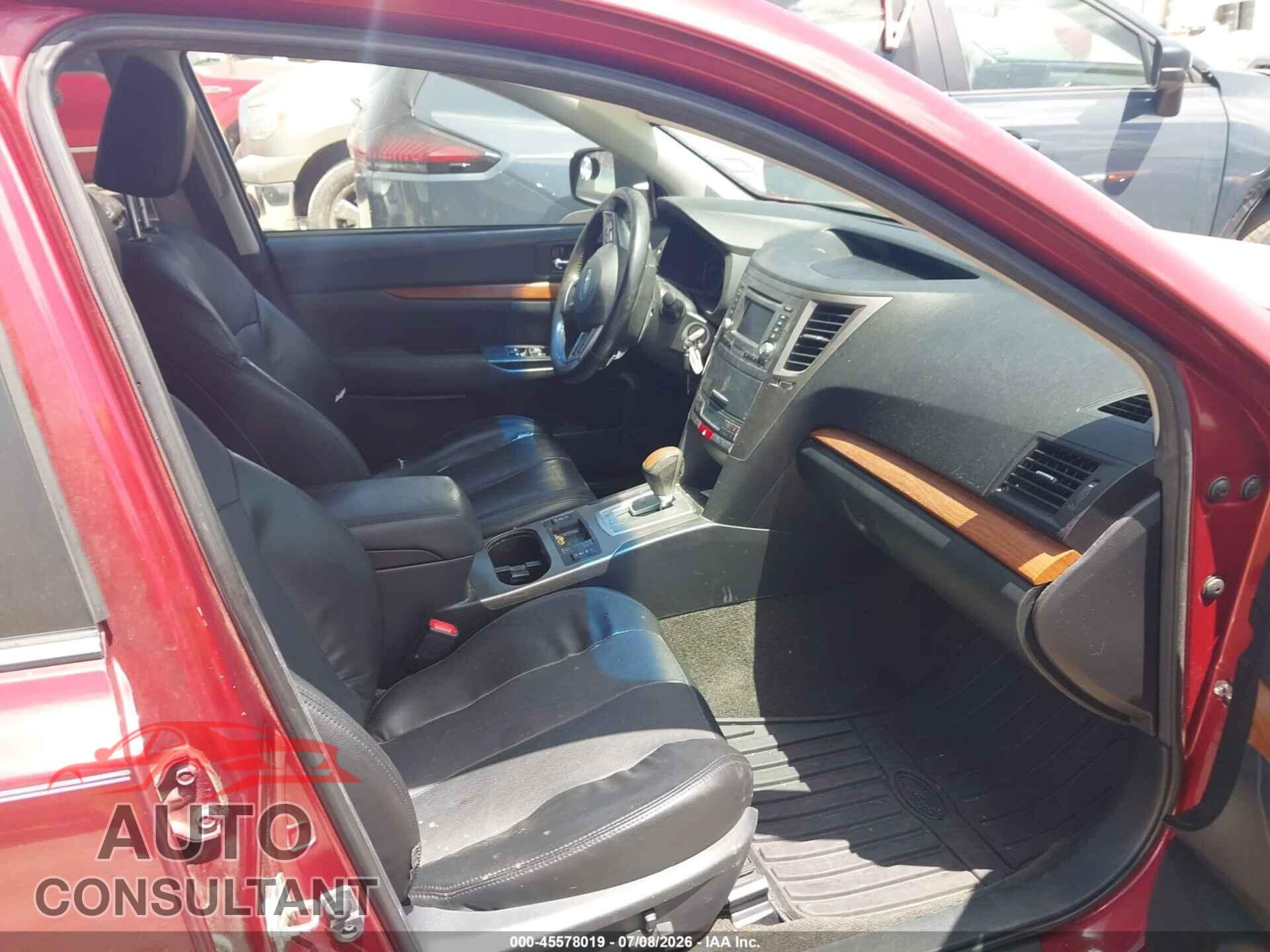SUBARU OUTBACK 2014 - 4S4BRCLC4E3226209