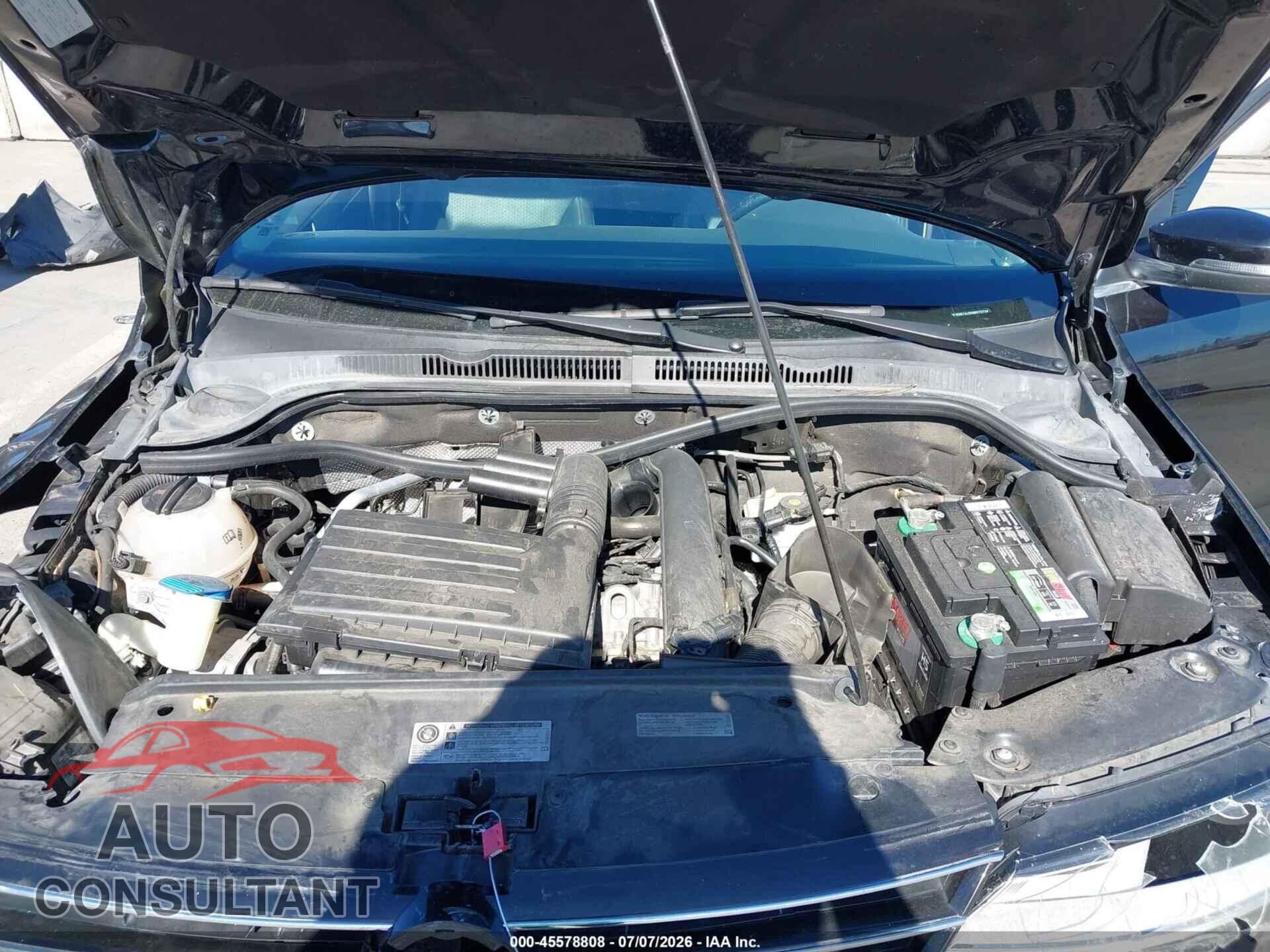 VOLKSWAGEN JETTA 2017 - 3VWDB7AJXHM373726