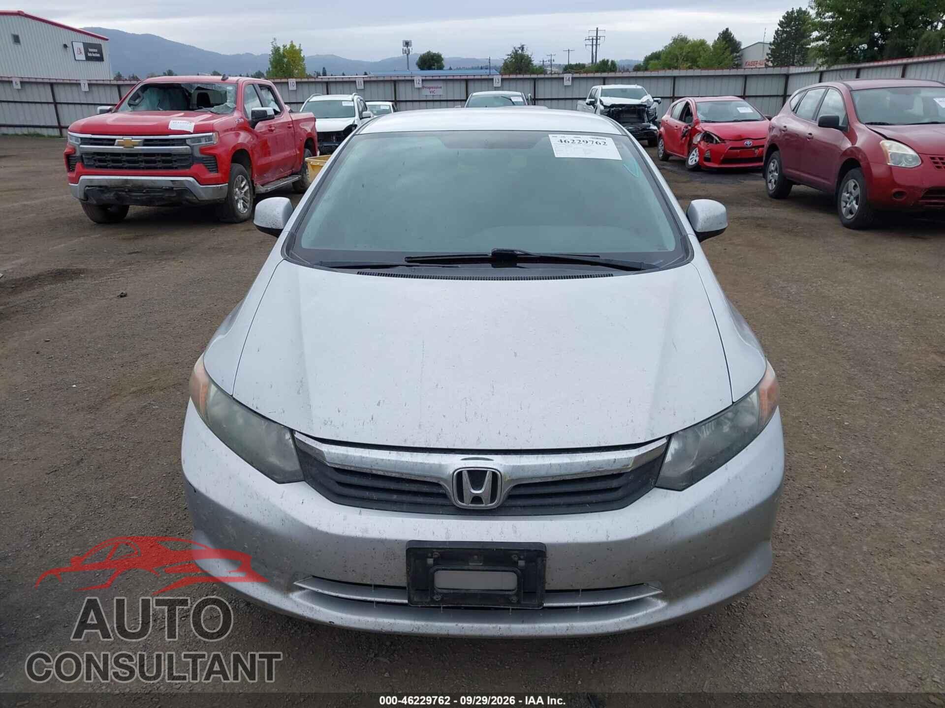 HONDA CIVIC 2012 - 2HGFB2F57CH520944