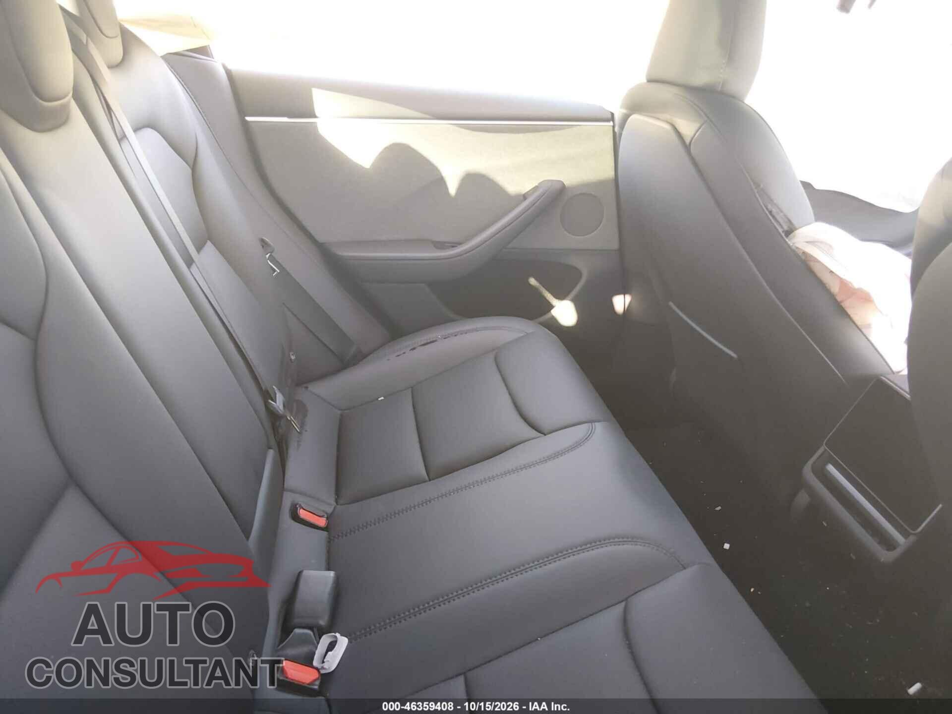 TESLA MODEL 3 2025 - 5YJ3E1EA1SF019716