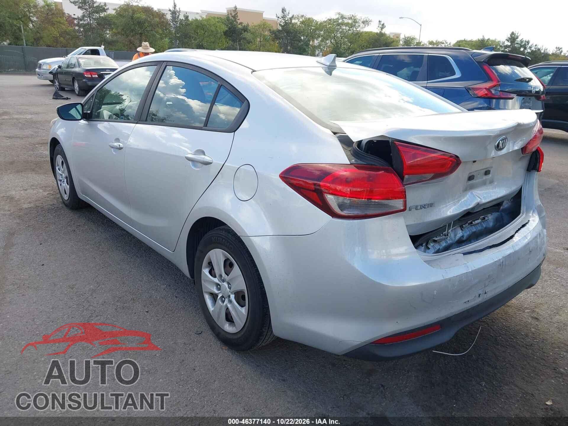 KIA FORTE 2017 - 3KPFK4A74HE062463