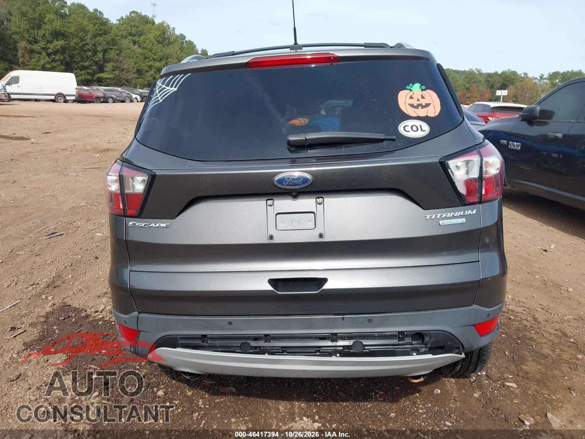 FORD ESCAPE 2017 - 1FMCU0JD2HUD72135