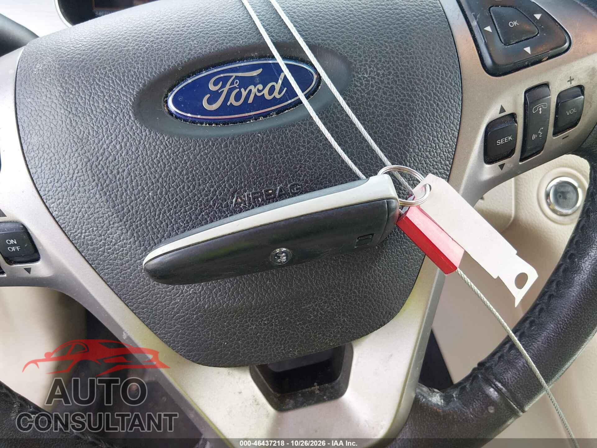 FORD TAURUS 2015 - 1FAHP2E81FG105354