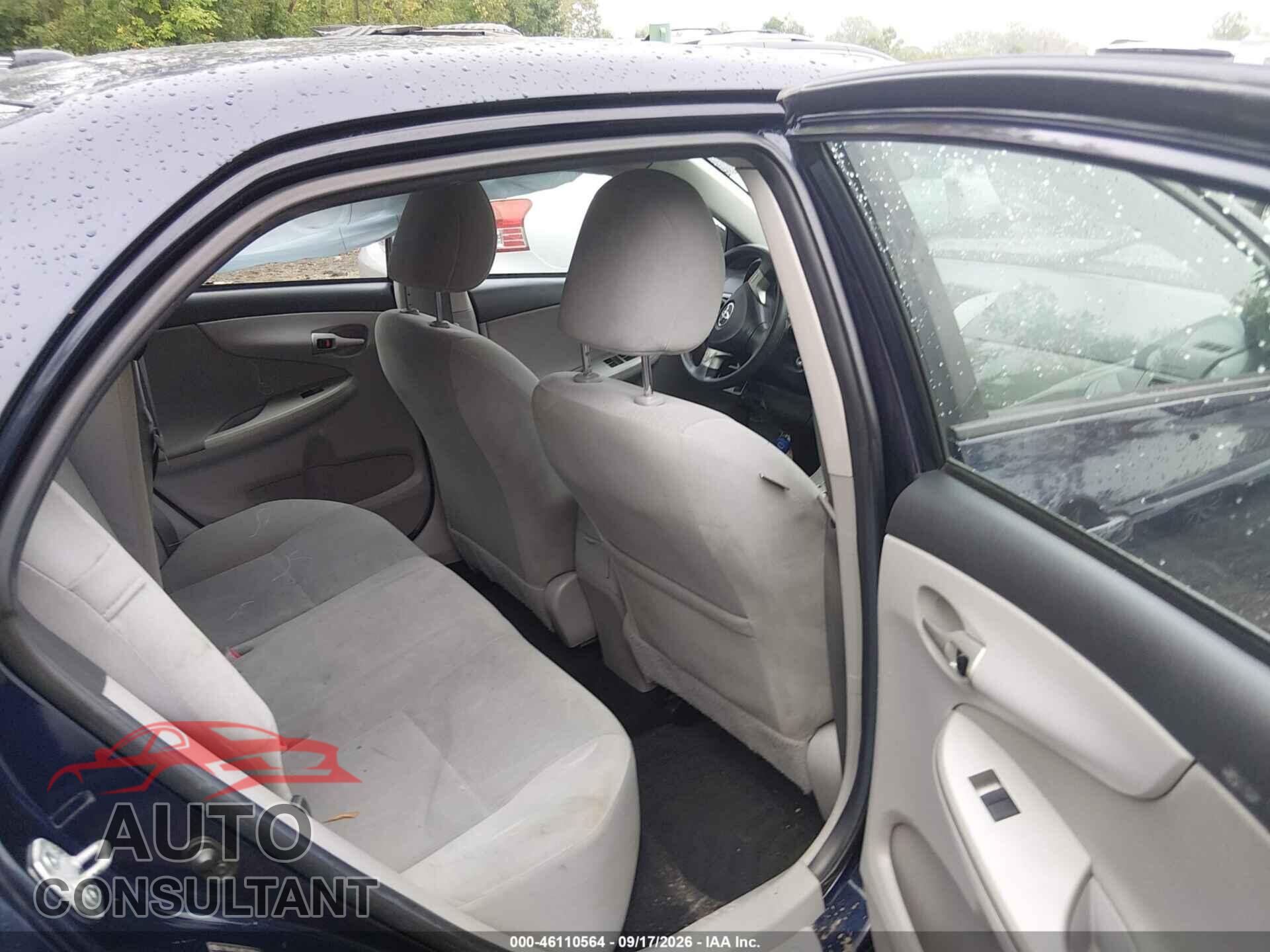 TOYOTA COROLLA 2011 - 2T1BU4EE4BC558564