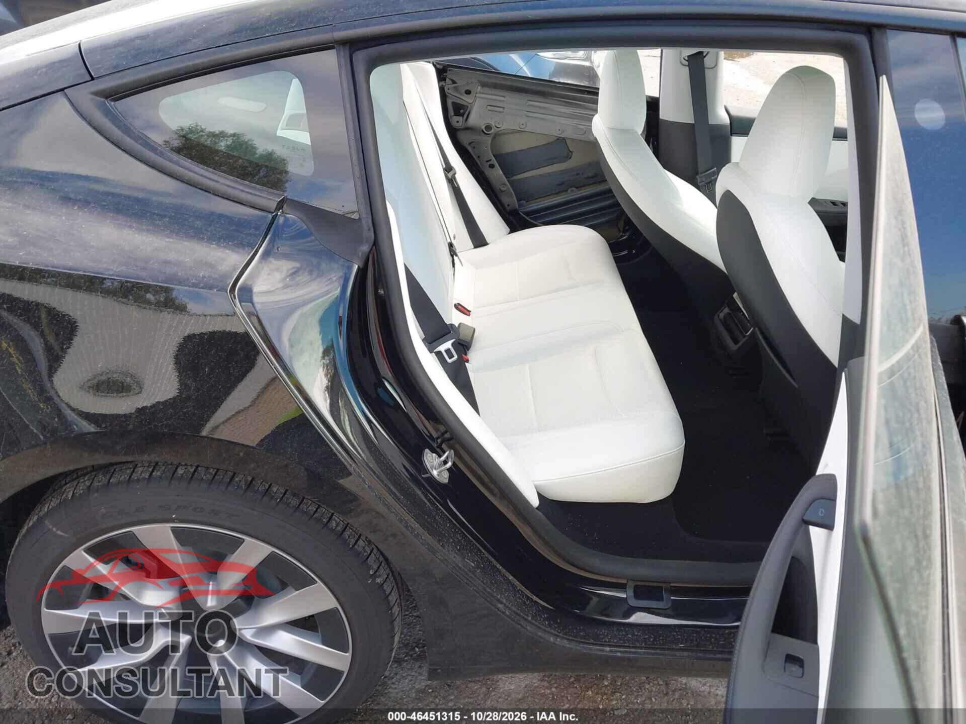 TESLA MODEL 3 2026 - 5YJ3E1EAXTF209936