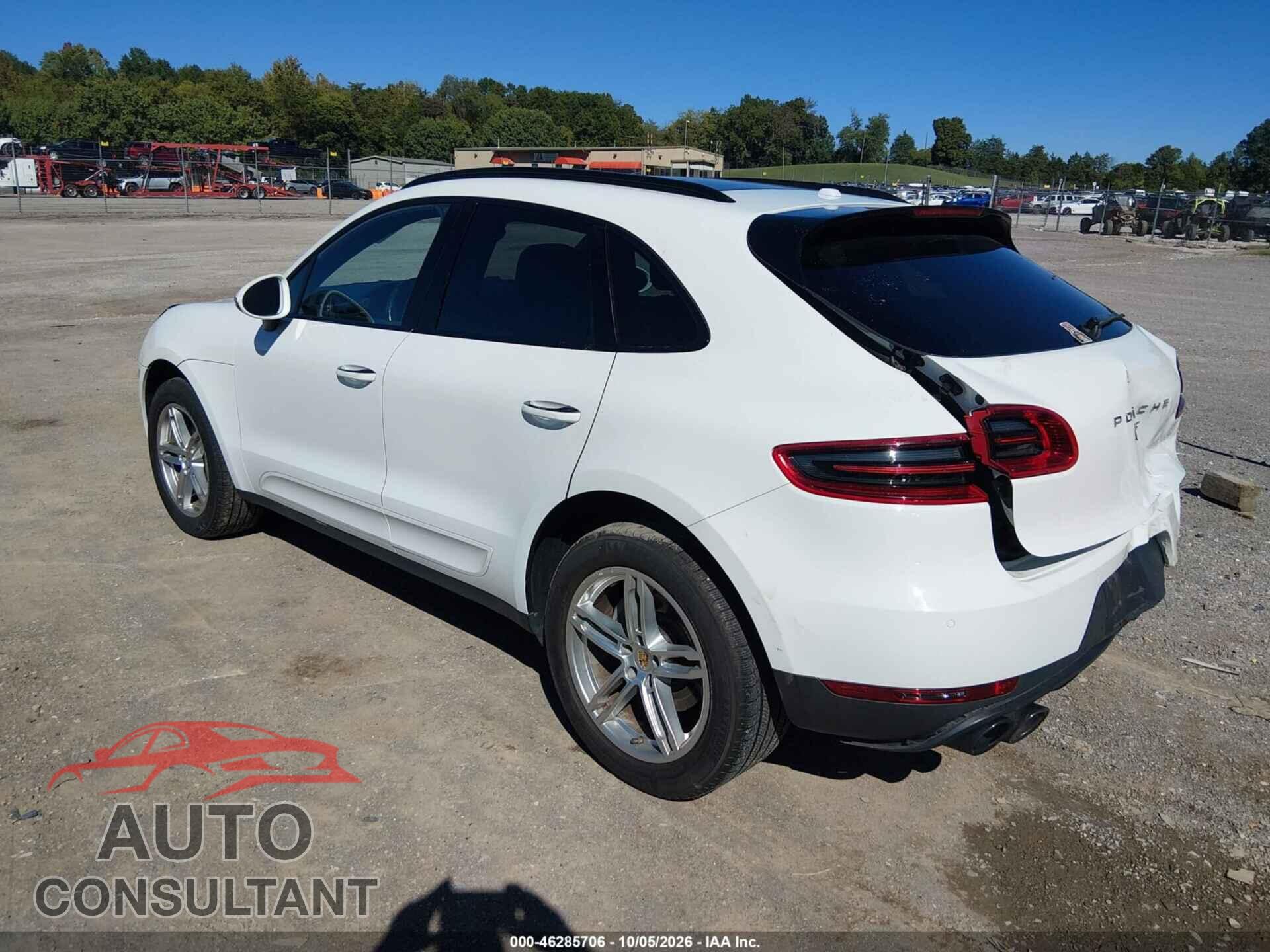 PORSCHE MACAN 2016 - WP1AB2A54GLB54027