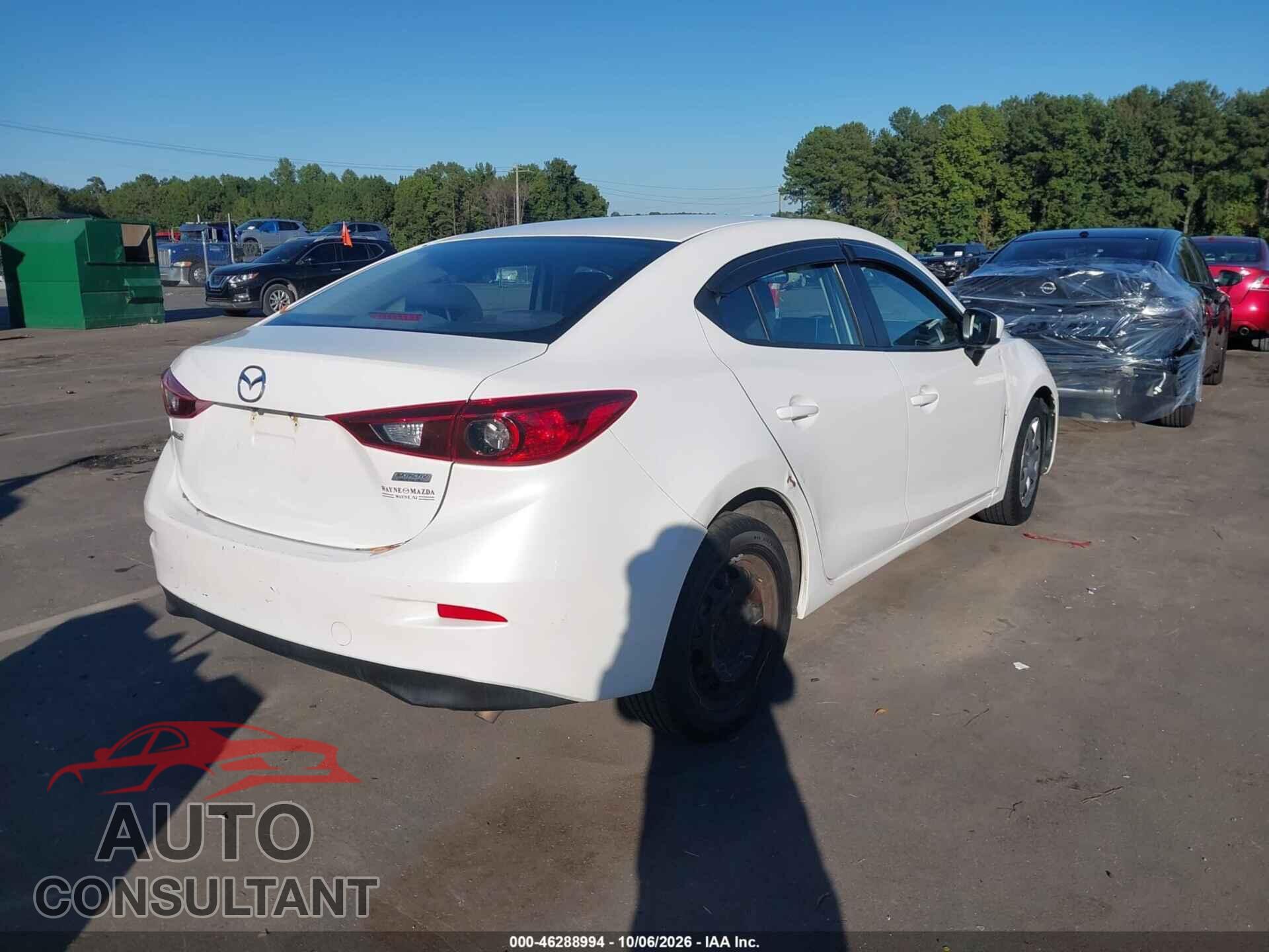 MAZDA MAZDA3 2016 - JM1BM1T74G1345452