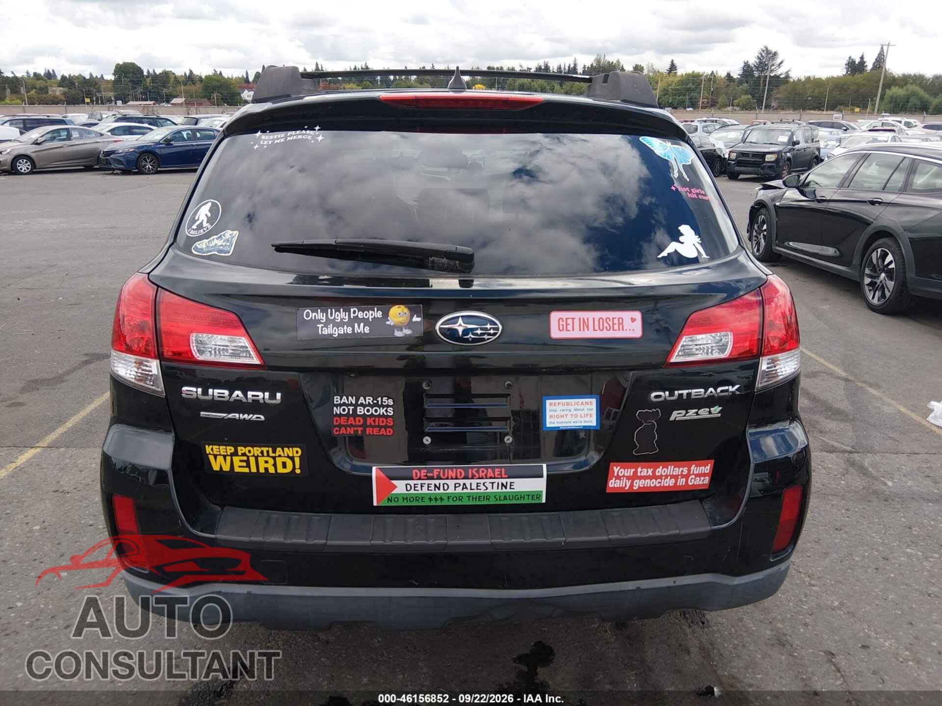 SUBARU OUTBACK 2013 - 4S4BRBKC8D3290814