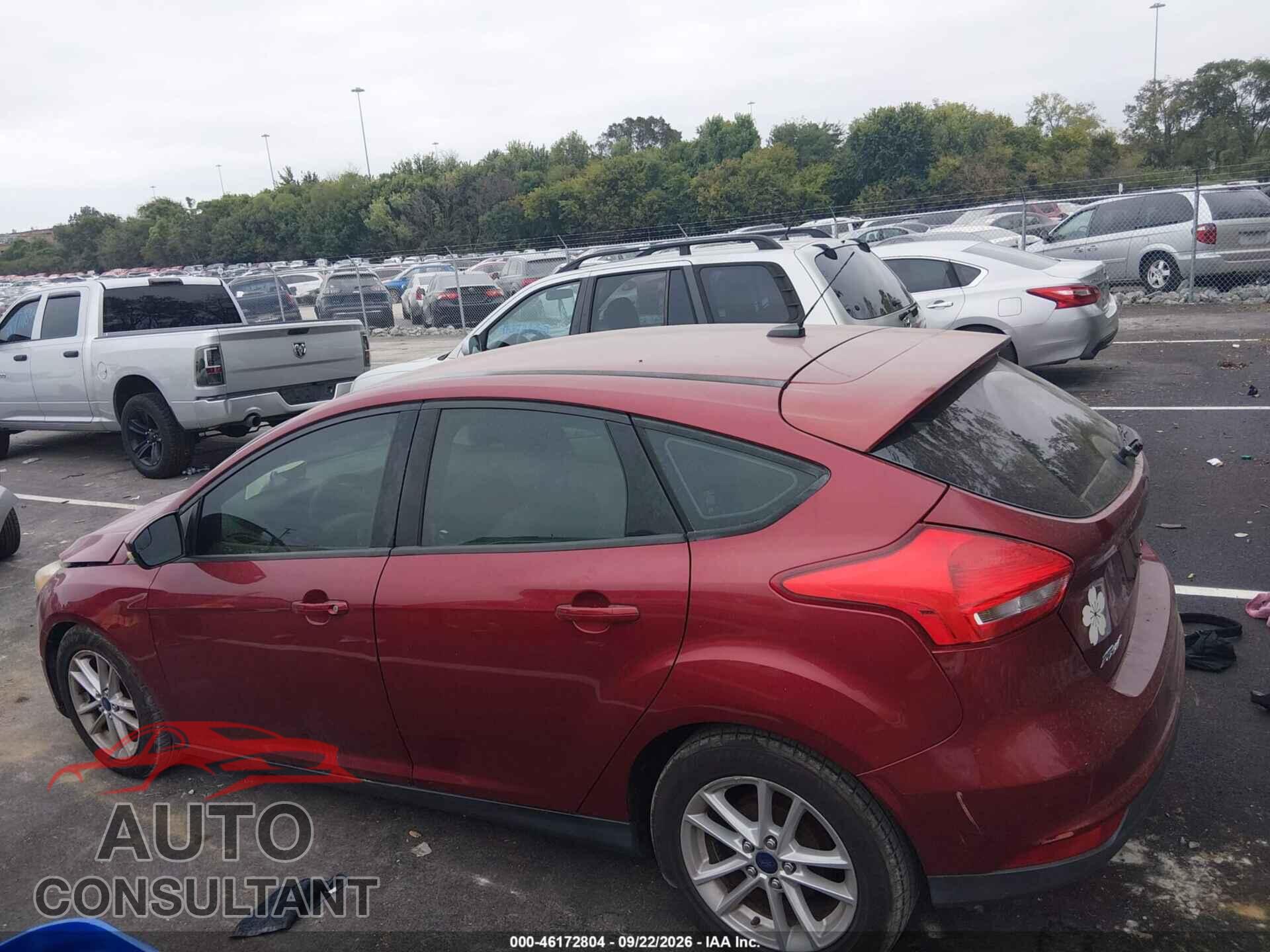 FORD FOCUS 2015 - 1FADP3K20FL289195