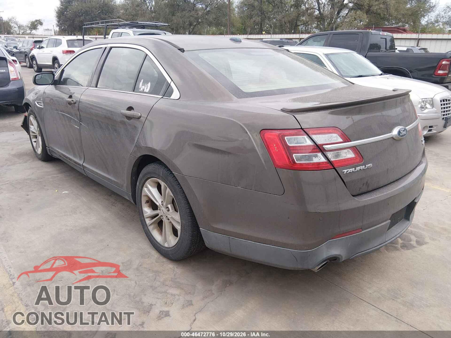 FORD TAURUS 2015 - 1FAHP2E92FG181710