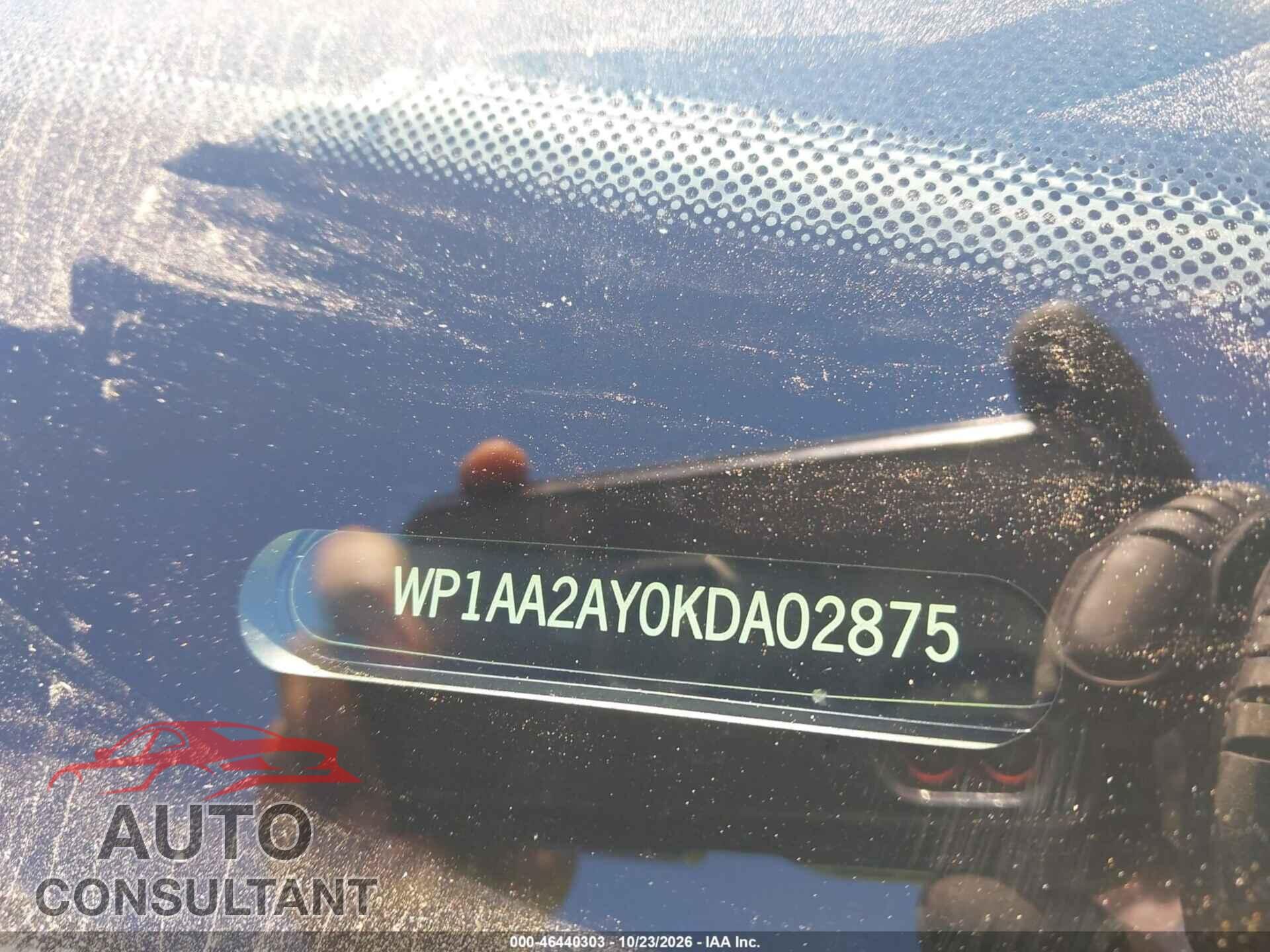 PORSCHE CAYENNE 2019 - WP1AA2AY0KDA02875